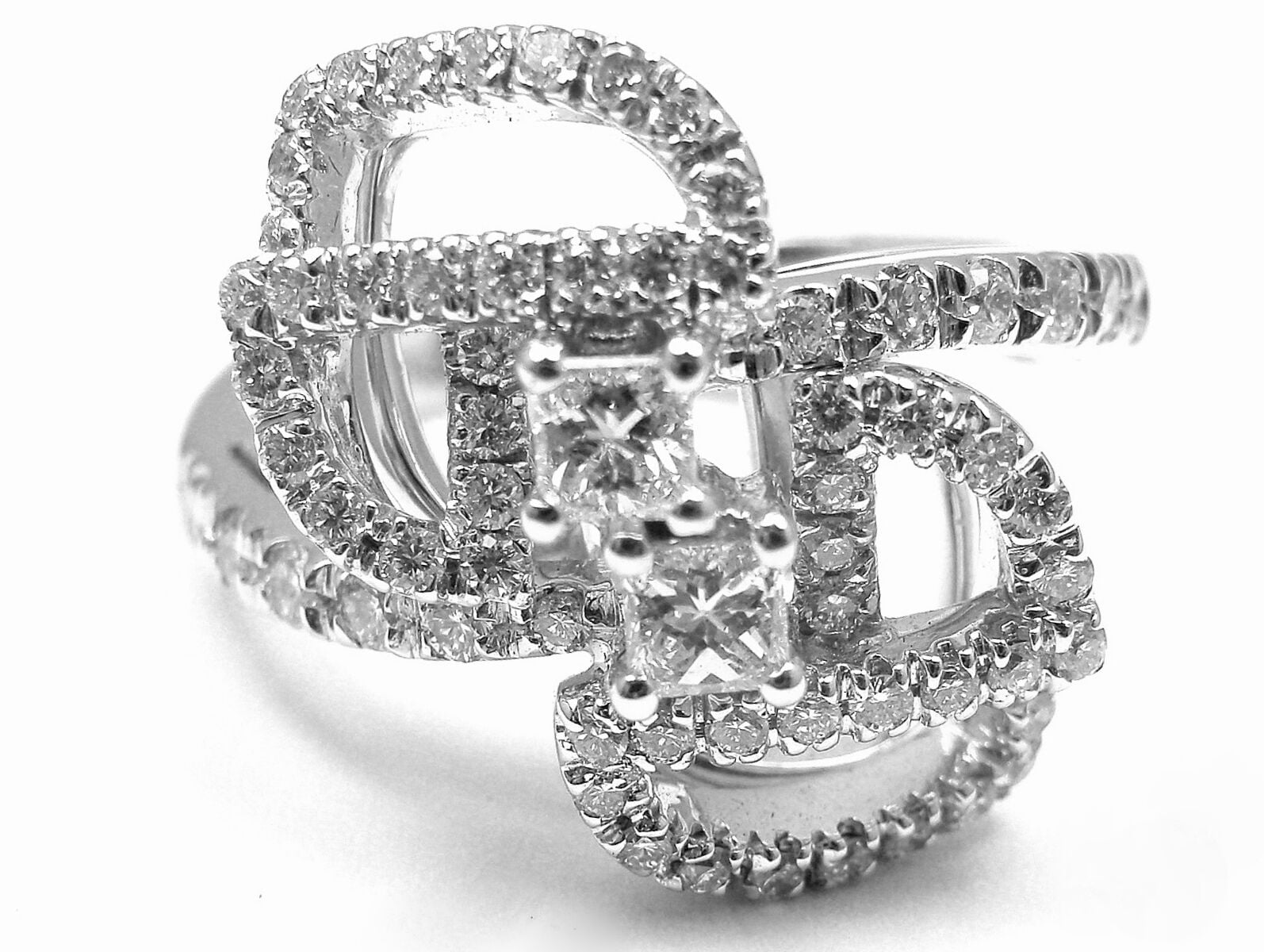 New! Authentic Damiani Madeira Mirror 18k White Gold .80ct Diamond Ring Box Cert | Fortrove