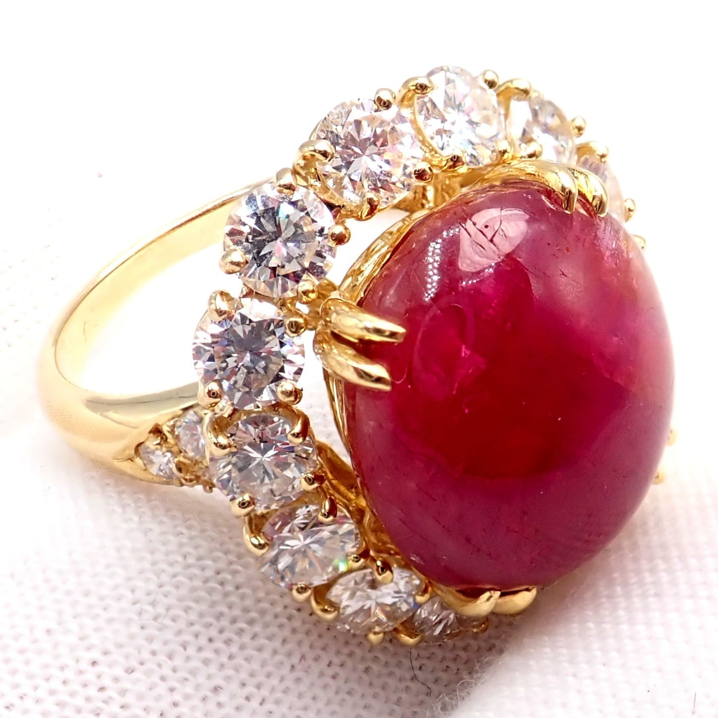 Van Cleef & Arpels Jewelry & Watches:Fine Jewelry:Rings Van Cleef & Arpels 18k Gold Large Cabochon Burmese No Heat Ruby Diamond Ring GIA