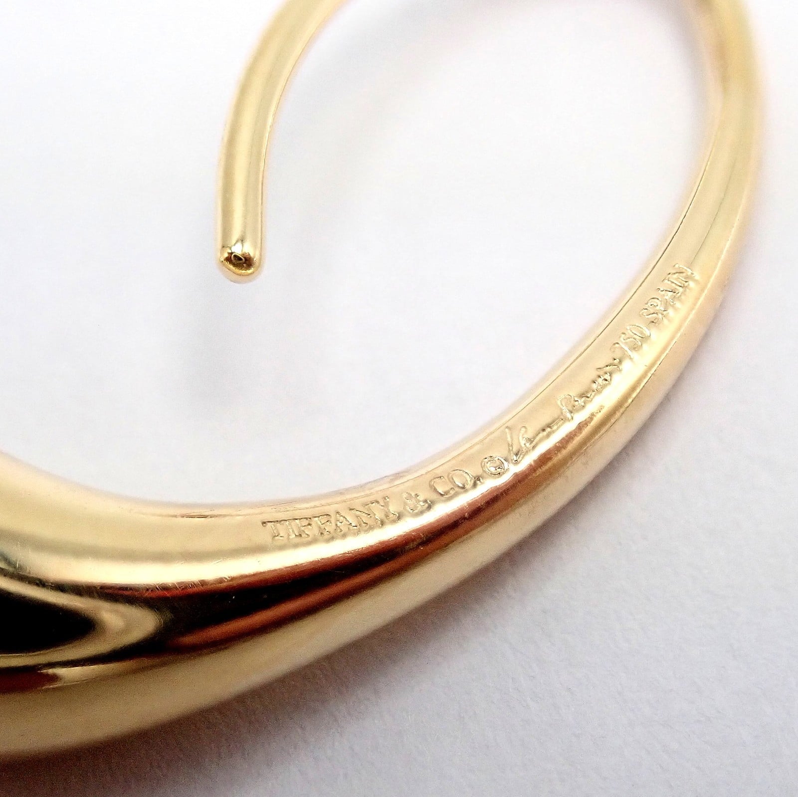 Tiffany & Co. Jewelry & Watches:Fine Jewelry:Earrings Vintage! Tiffany & Co Peretti 18k Yellow Gold Teardrop Hoop Earrings