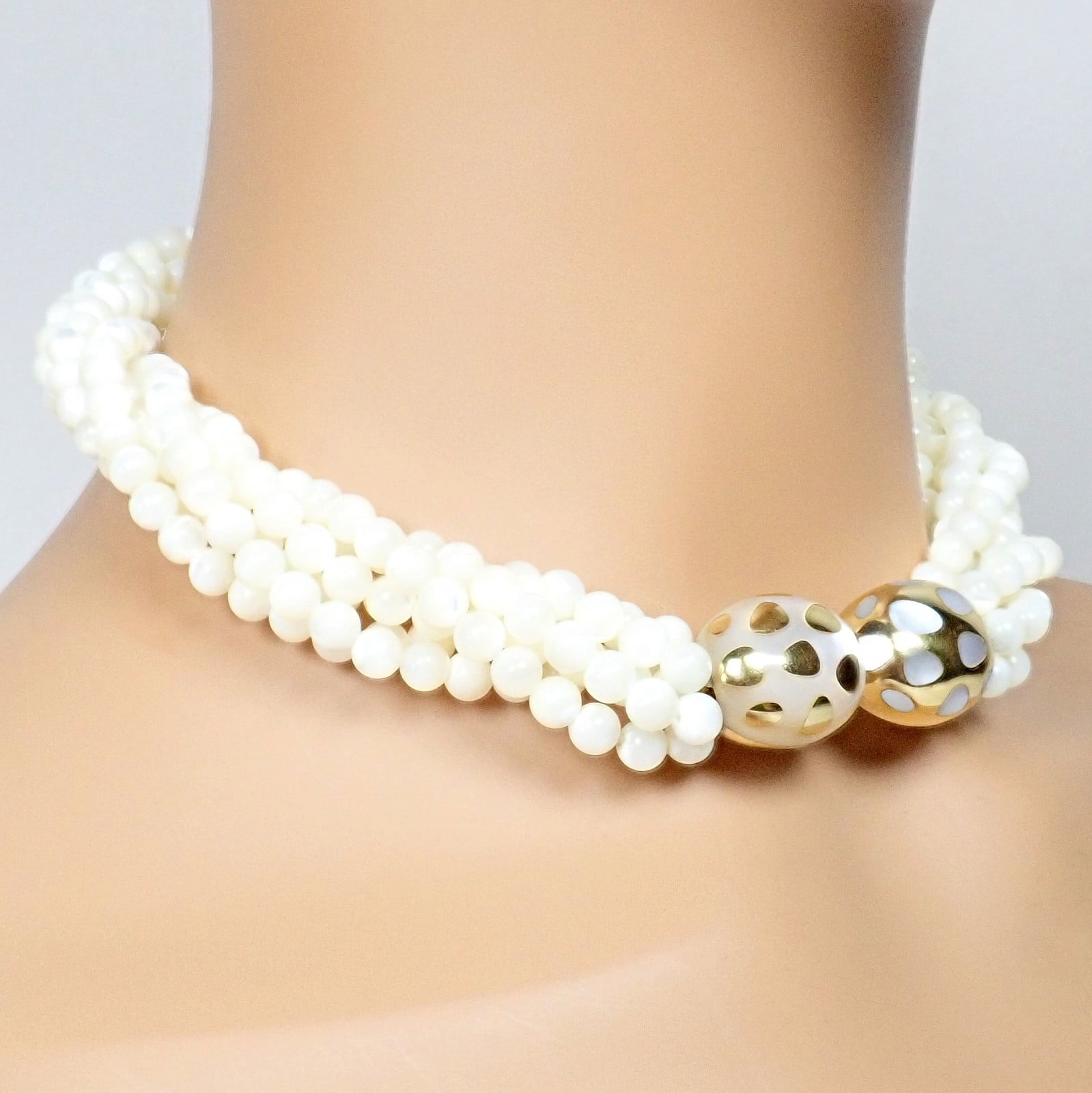 Tiffany & Co. Jewelry & Watches:Fine Jewelry:Necklaces & Pendants Tiffany & Co Cummings 18k Gold Mother Of Pearl Bead Positive Torsade Necklace