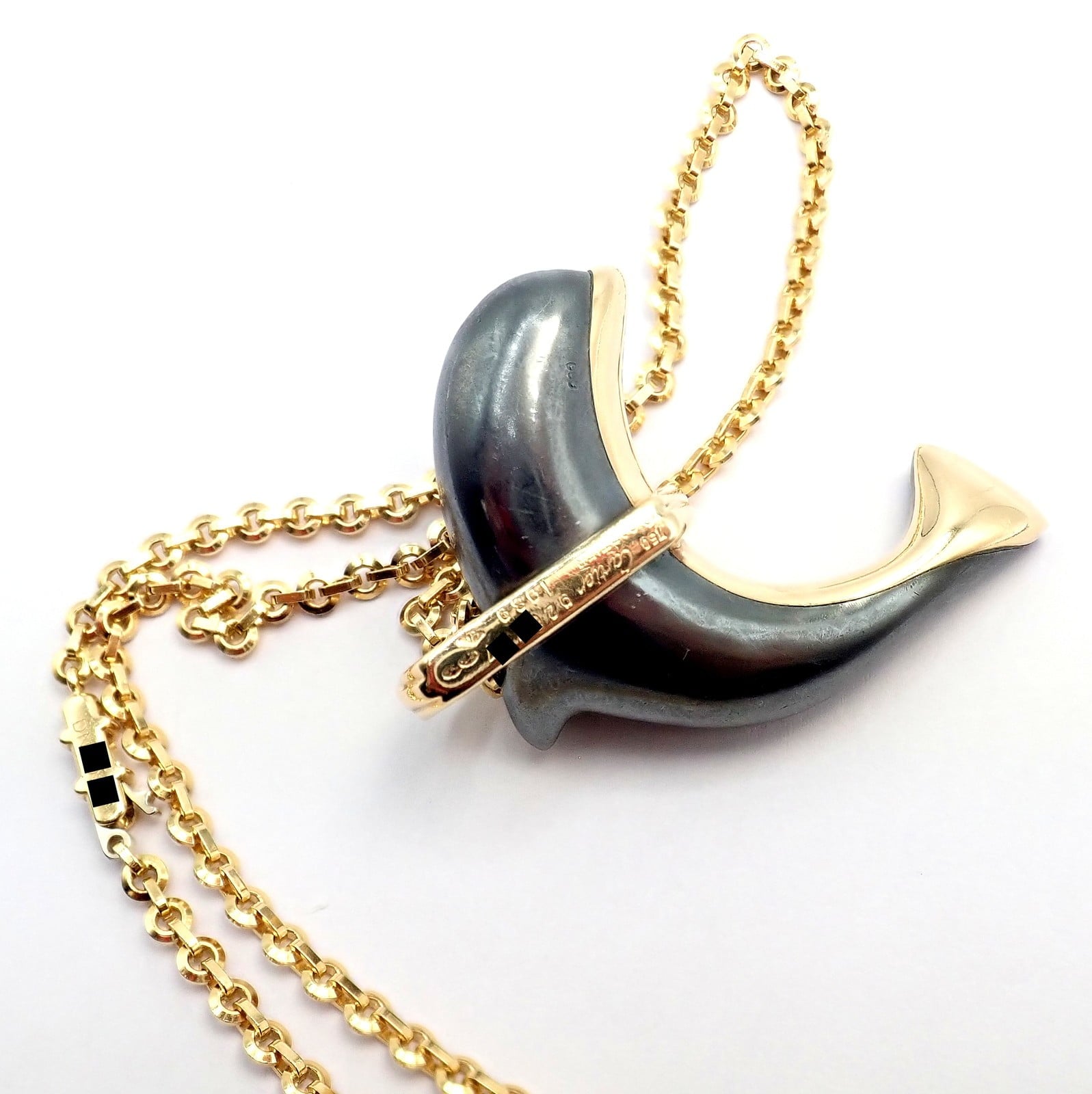 Rare! Authentic Cartier 18k Yellow Gold Hematite Dolphin Pendant Link Necklace | Fortrove