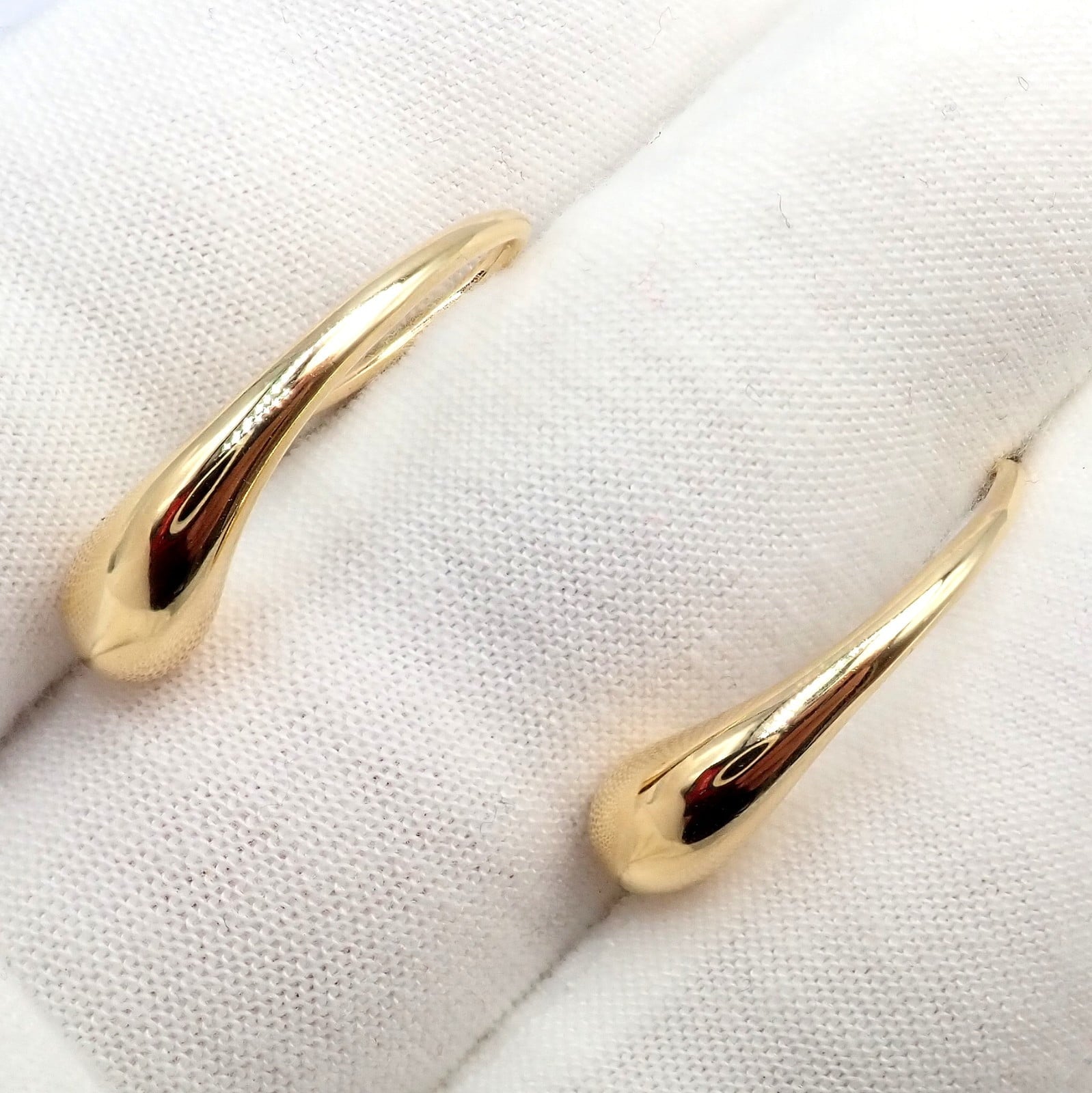 Tiffany & Co. Jewelry & Watches:Fine Jewelry:Earrings Vintage! Tiffany & Co Peretti 18k Yellow Gold Teardrop Hoop Earrings