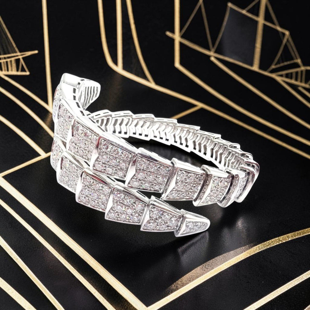 Bvlgari Jewelry & Watches:Fine Jewelry:Bracelets & Charms Authentic! Bulgari Bvlgari Serpenti Viper 18k White Gold Diamond Bangle Bracelet