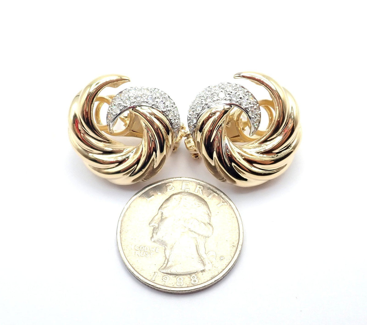Verdura Jewelry & Watches:Fine Jewelry:Earrings Authentic! Verdura 18k Yellow Gold Diamond Swirl Earrings