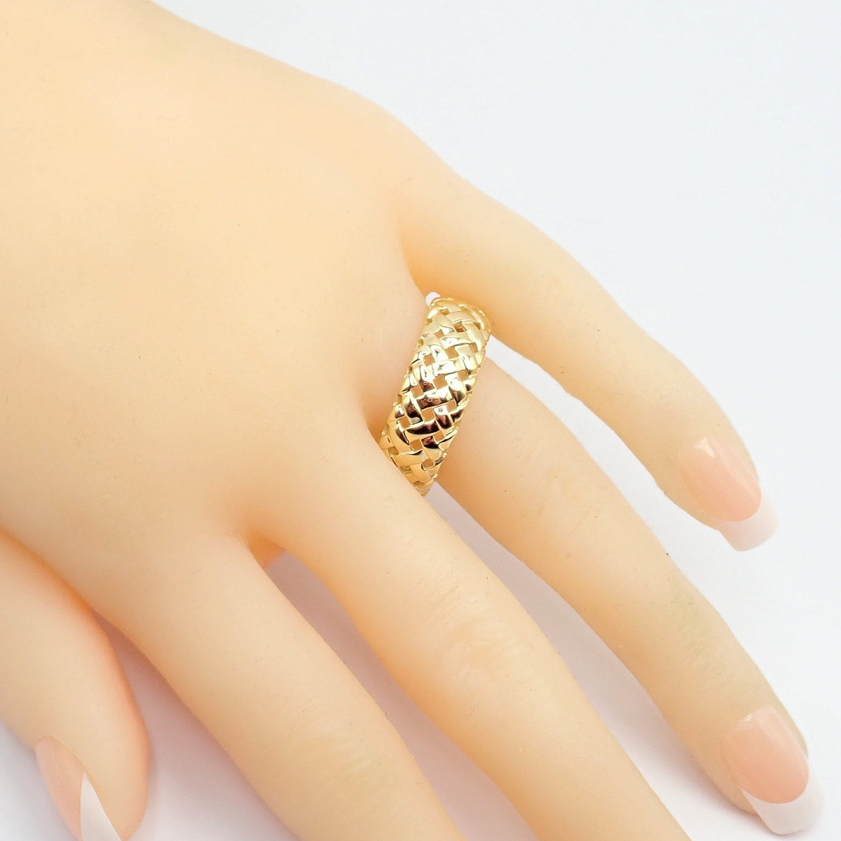 Tiffany & Co. Jewelry & Watches:Fine Jewelry:Rings Tiffany & Co. 18k Yellow Gold 8.7mm Band Vannerie Basket Weave Ring Sz 11