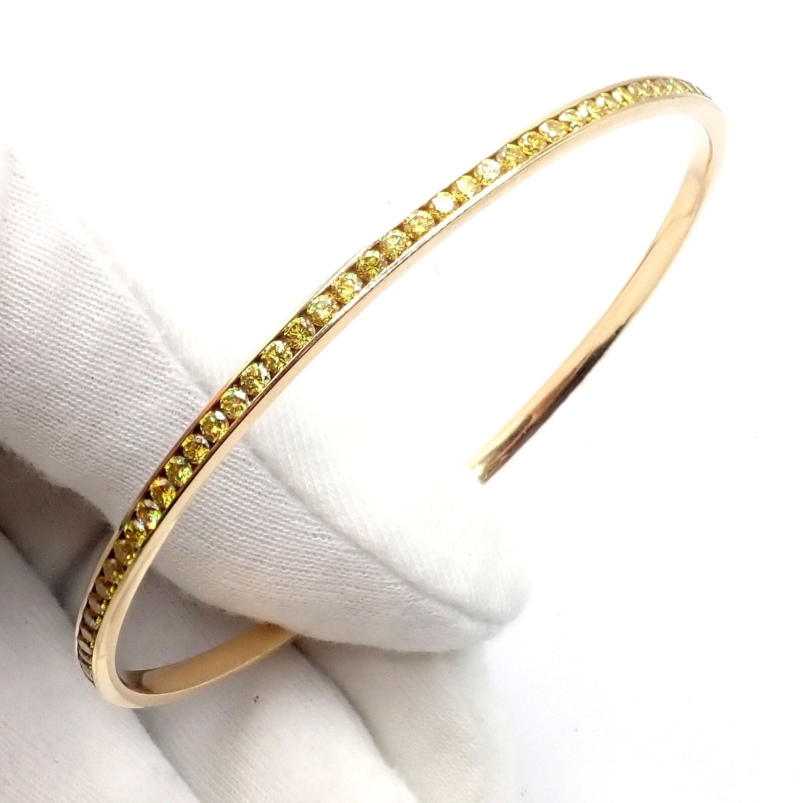 Authentic! Jacob & Co 18k Yellow Gold Full 3.5ctw Diamond Bangle Bracelet | Fortrove