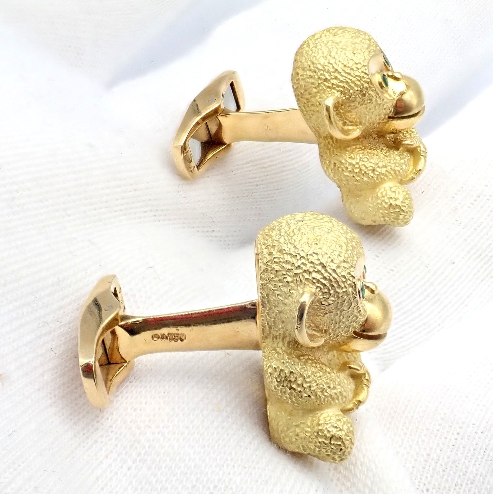 Authentic Kurt Wayne 18k Yellow Gold Emerald Whimsical Monkey Cufflinks | Fortrove