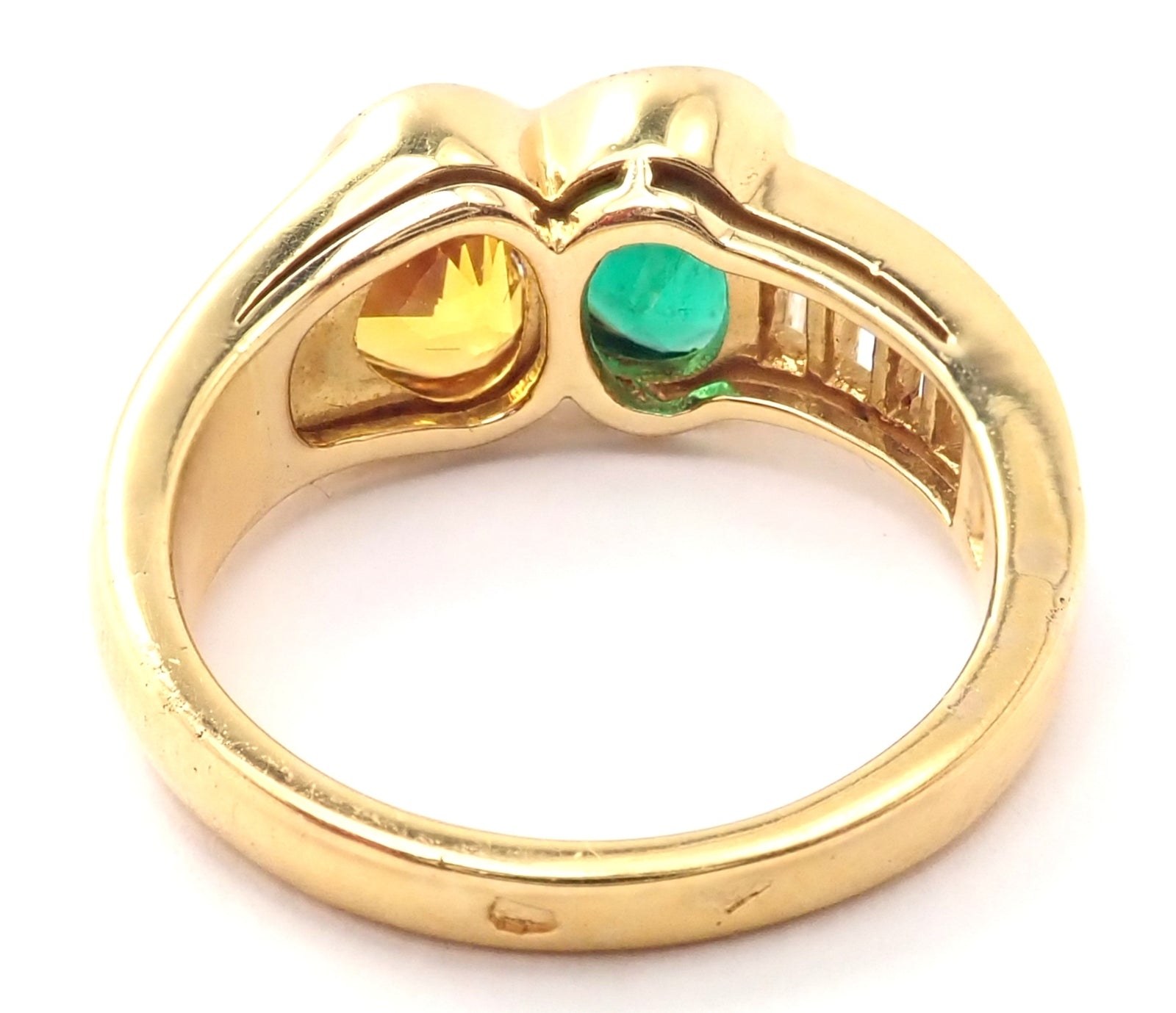 Authentic Van Cleef & Arpels 18k Gold Diamond Emerald Yellow Sapphire Ring Paper | Fortrove