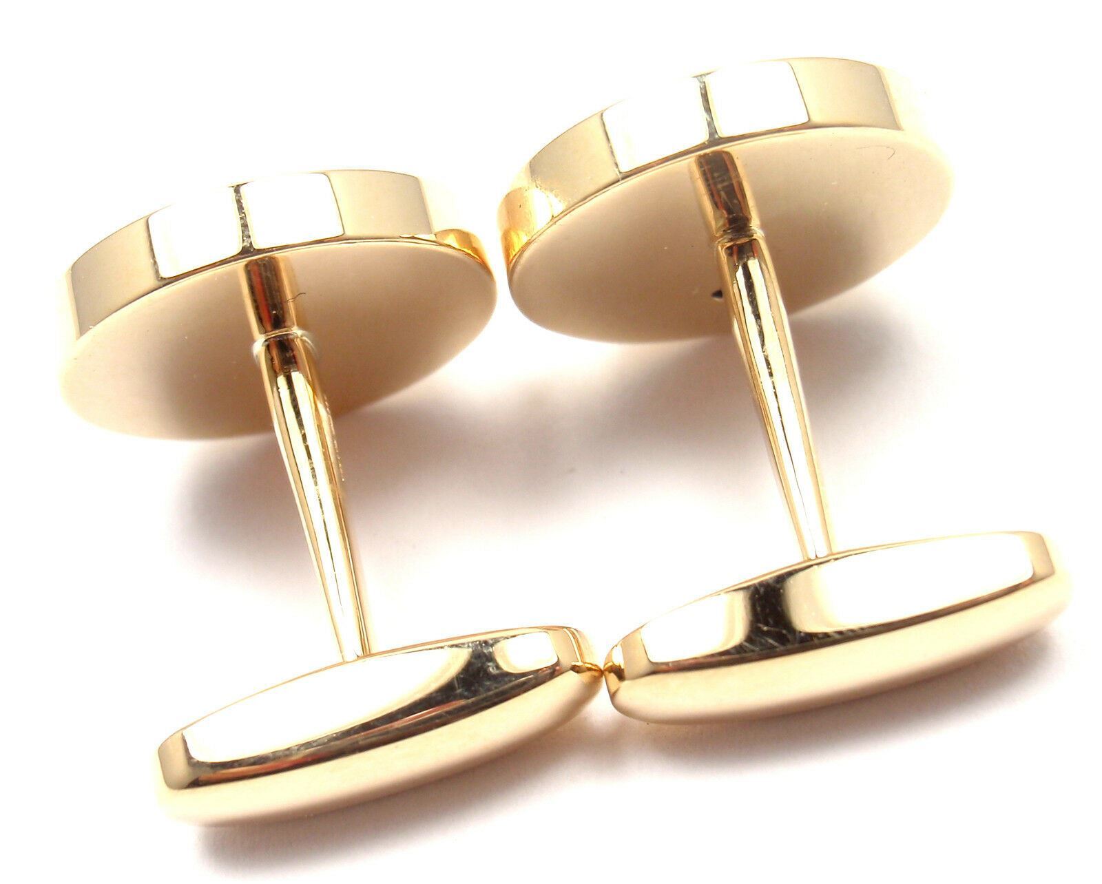 Authentic! Bvlgari Bulgari 18k Yellow Gold Mother Of Pearl Cufflinks | Fortrove