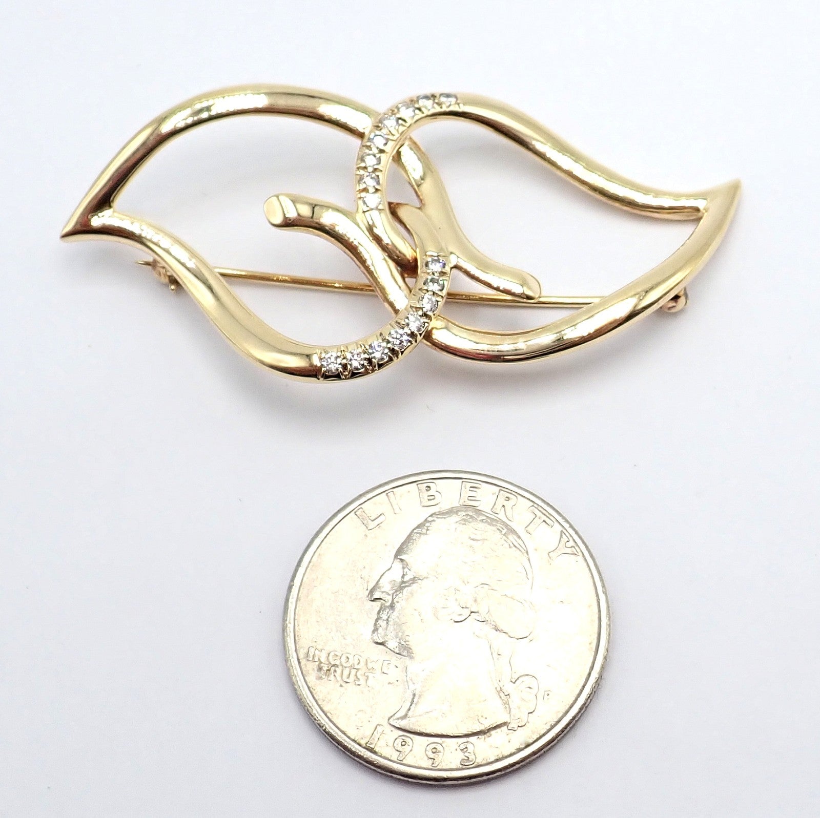 Authentic! Tiffany & Co 18k Yellow Gold Diamond Two Leaf Double Brooch Pin 1987 | Fortrove