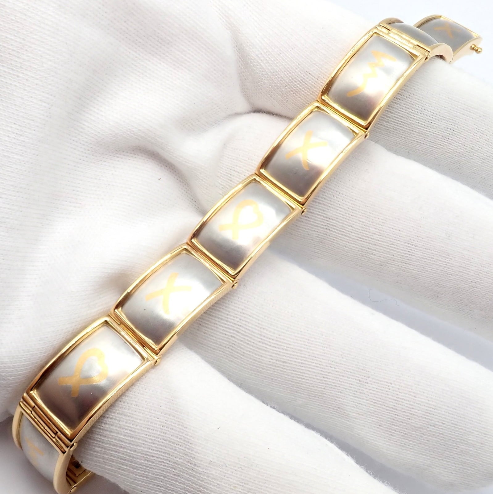 Tiffany & Co. Jewelry & Watches:Fine Jewelry:Bracelets & Charms Vintage! Tiffany & Co Picasso 18k Yellow Gold Platinum Signature Panel Bracelet
