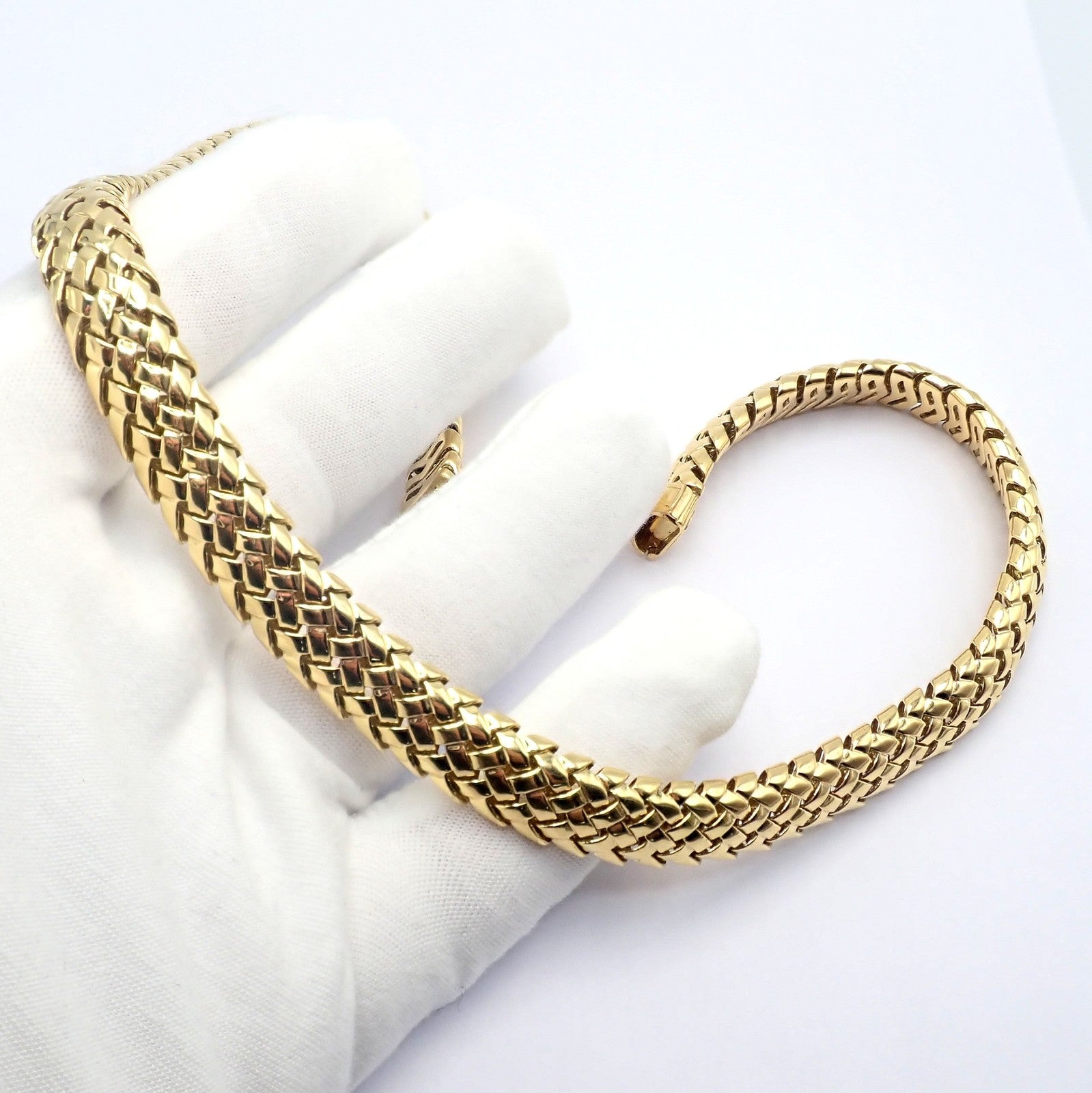 Authentic! Tiffany & Co Vannerie 18k Yellow Gold Basket Weave Necklace | Fortrove
