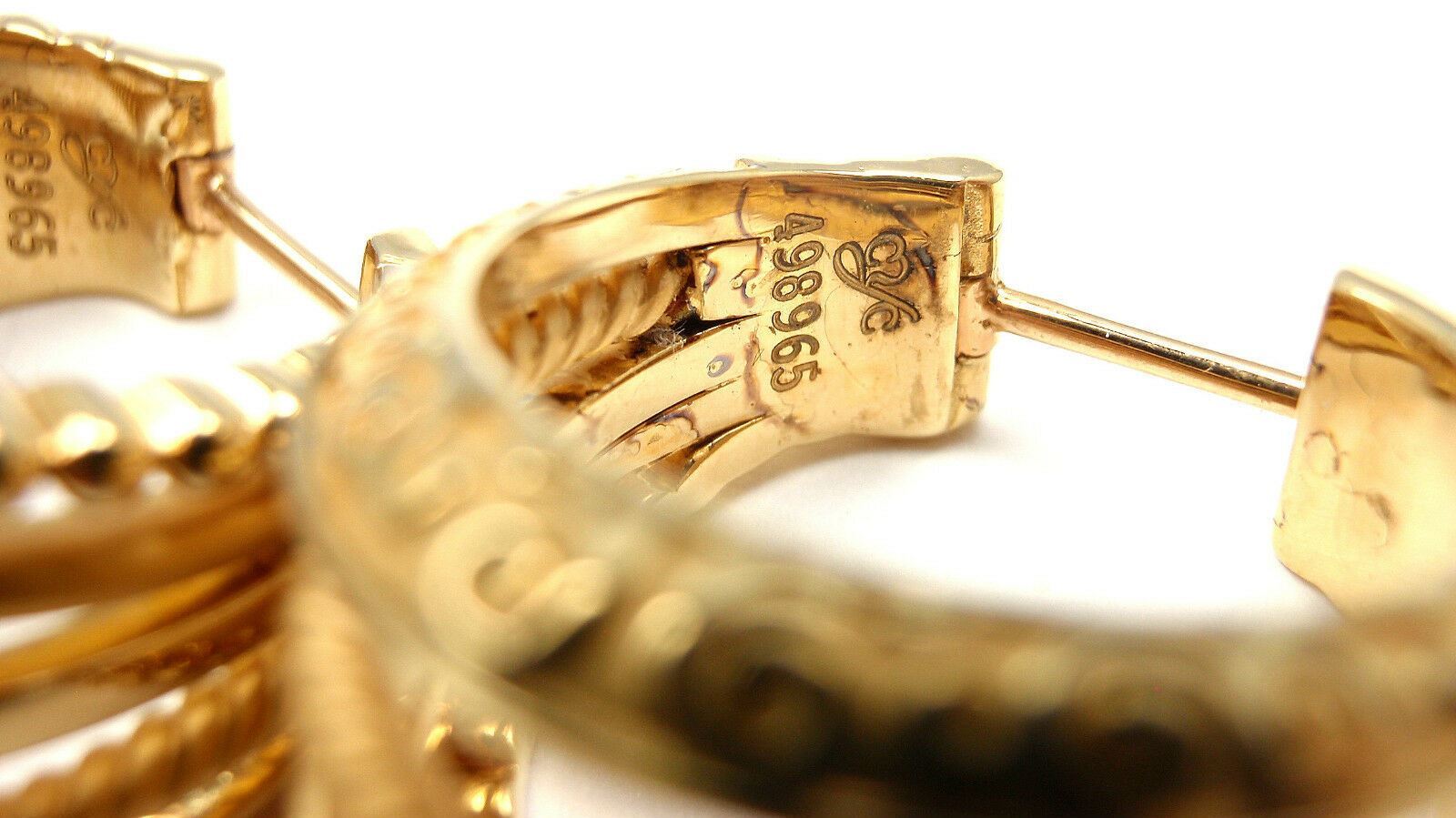 New! Authentic Carrera Y Carrera Melodia 18k Yellow Gold Diamond Hoop Earrings | Fortrove