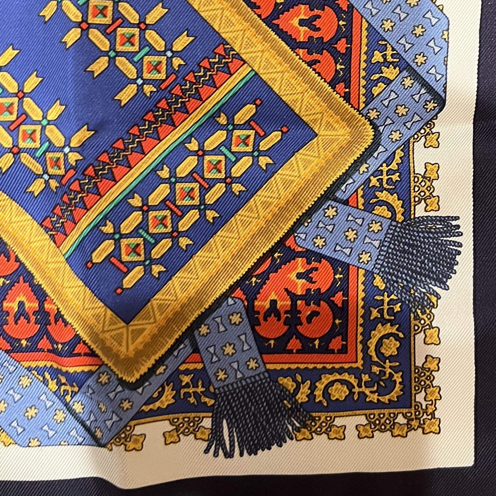 Hermes Clothing, Shoes & Accessories:Women:Women's Accessories:Scarves & Wraps Authentic Hermes Brins d’Or 45cm Silk Scarf