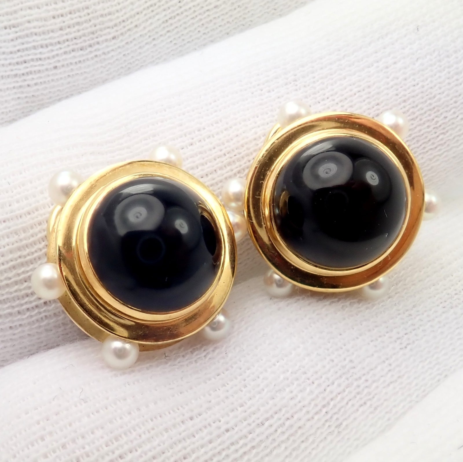 Vintage Authentic Rare Tiffany & Co. 18k Yellow Gold Pearl Onyx Earrings | Fortrove