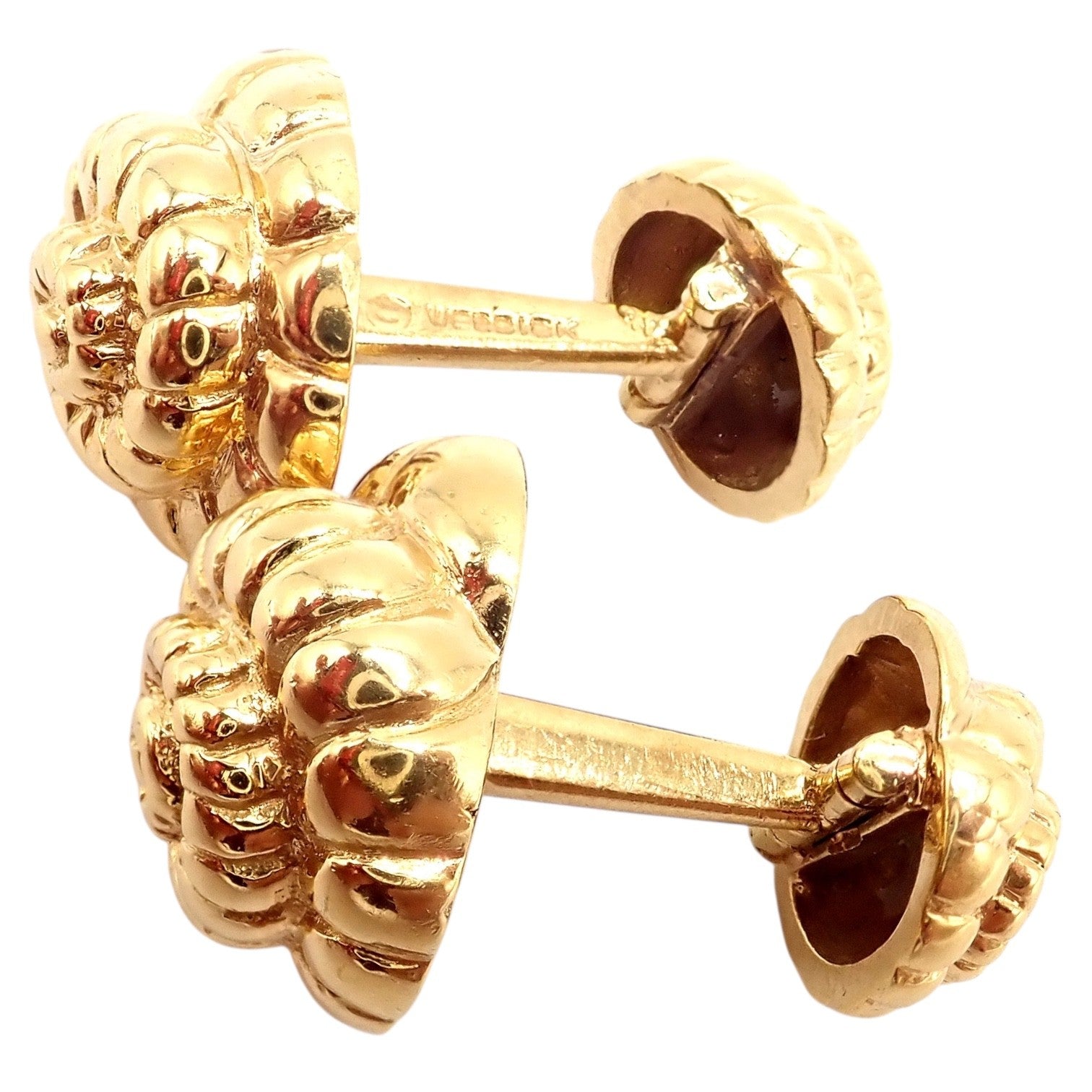 Rare! David Webb 18k Yellow Gold Nautilus Shell Classic Cufflinks | Fortrove