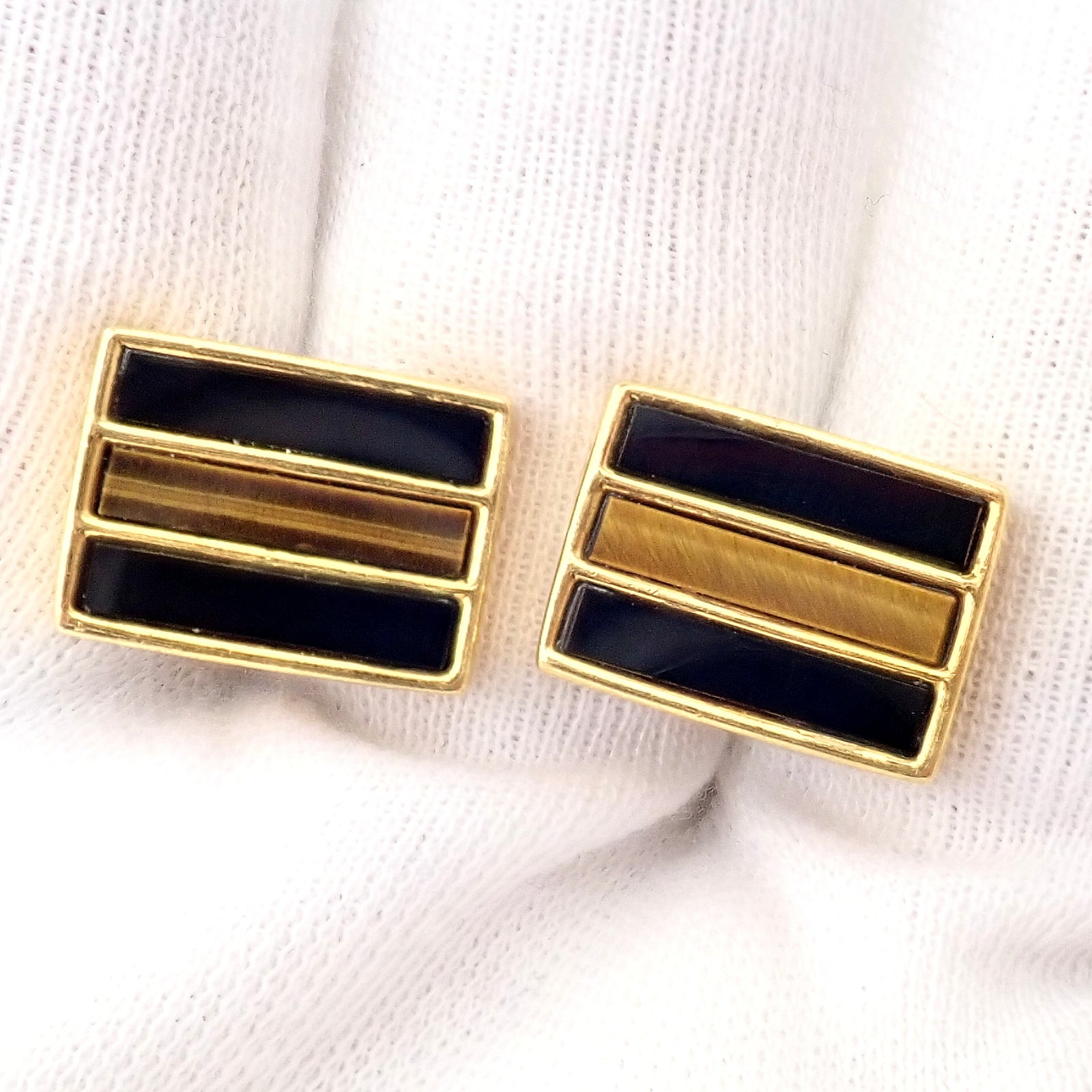 Rare Vintage Tiffany & Co. 18k Yellow Gold Classic Onyx Tiger Eye Cufflinks | Fortrove