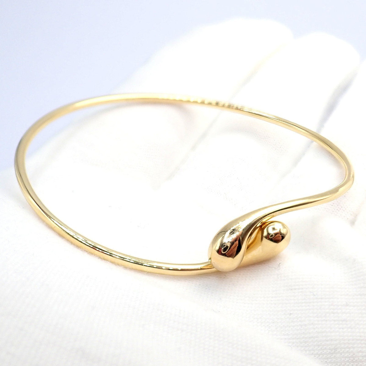 Tiffany & Co. Jewelry & Watches:Fine Jewelry:Bracelets & Charms Vintage! Tiffany & Co Peretti 18k Yellow Gold Double Teardrop Bangle Bracelet