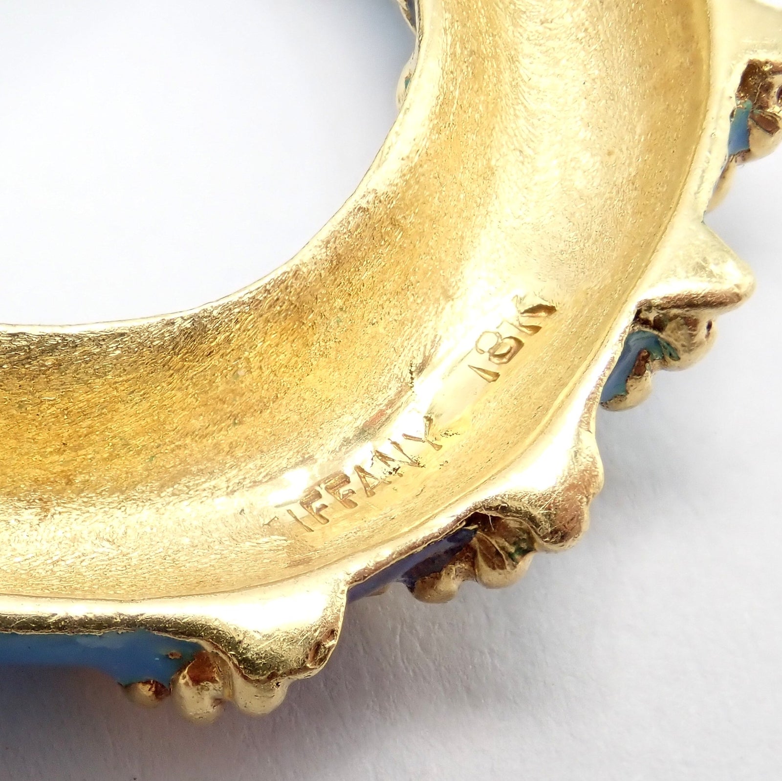 Rare! Vintage Tiffany & Co 18k Yellow Gold Blue Enamel Circle Rope Brooch Pin | Fortrove