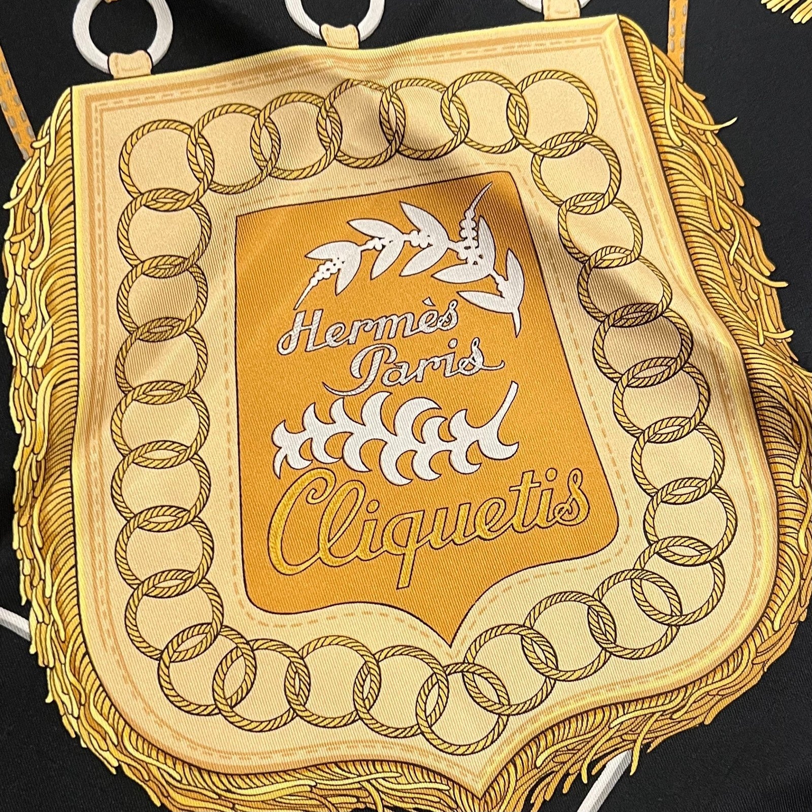 HERMES Cliquet's スカーフ AUTHENTIC! HERMES Cliquetis 90cm Silk Scarf | Fortrove
