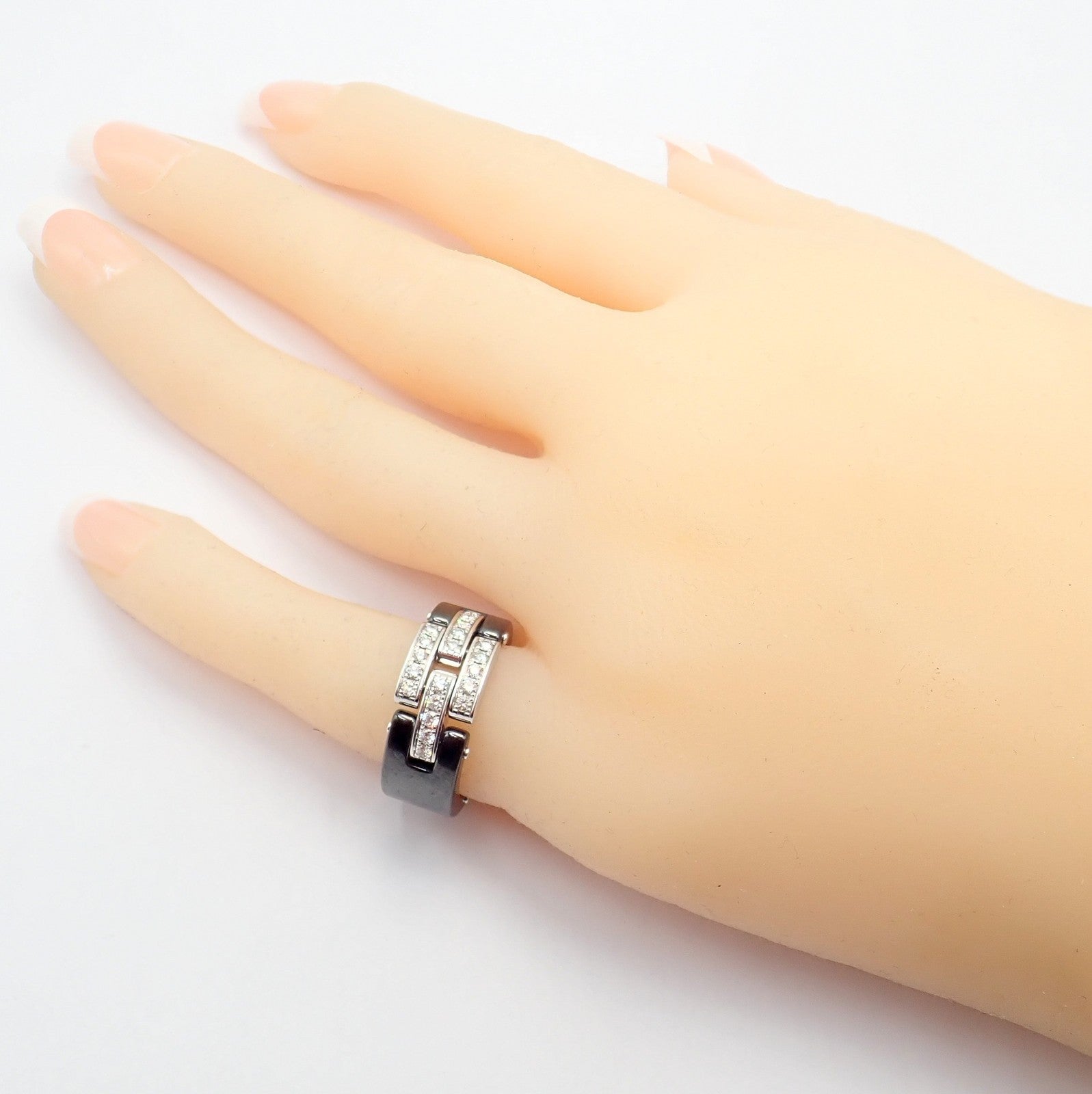 Cartier 18k White Gold Diamond Ceramic Maillon Panthere Ring Size 51 US 5.75 | Fortrove