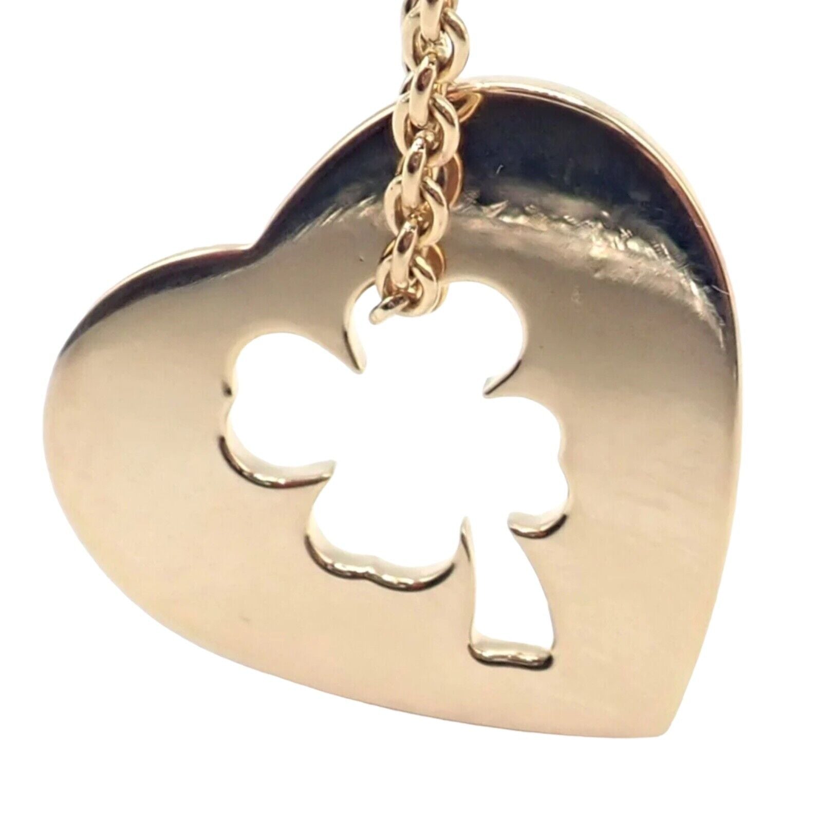 Authentic Chanel 4 Leaf Clover 18k Yellow Gold Heart Pendant Link Chain Necklace | Fortrove