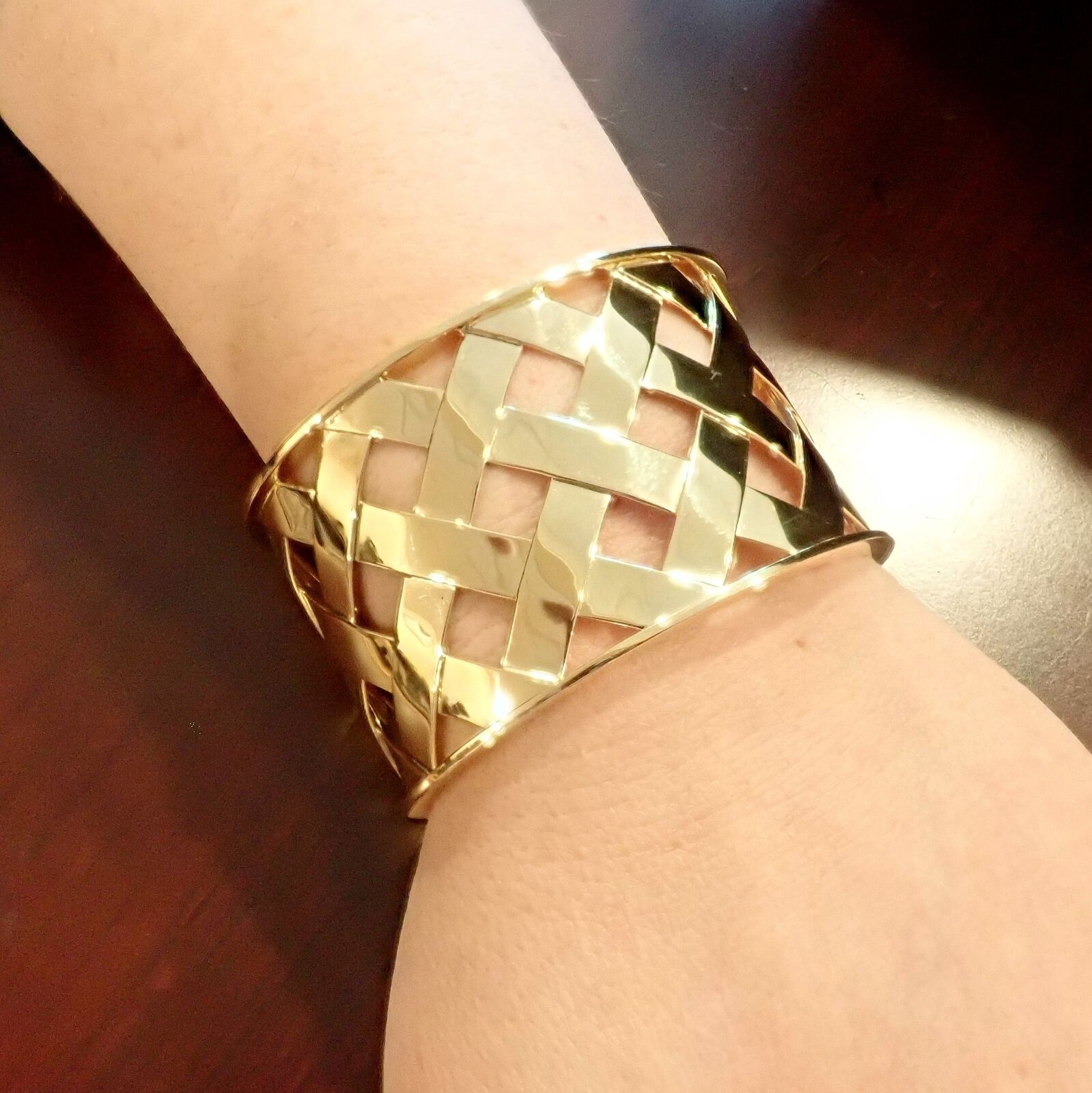 Rare! Authentic Verdura 18k Yellow Gold Criss Cross Wide Cuff Bracelet | Fortrove