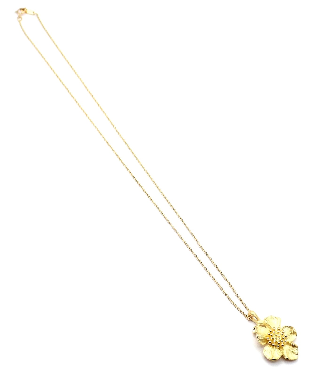 Authentic! Vintage Tiffany & Co 18K Yellow Gold Dogwood Flower Pendant Necklace | Fortrove