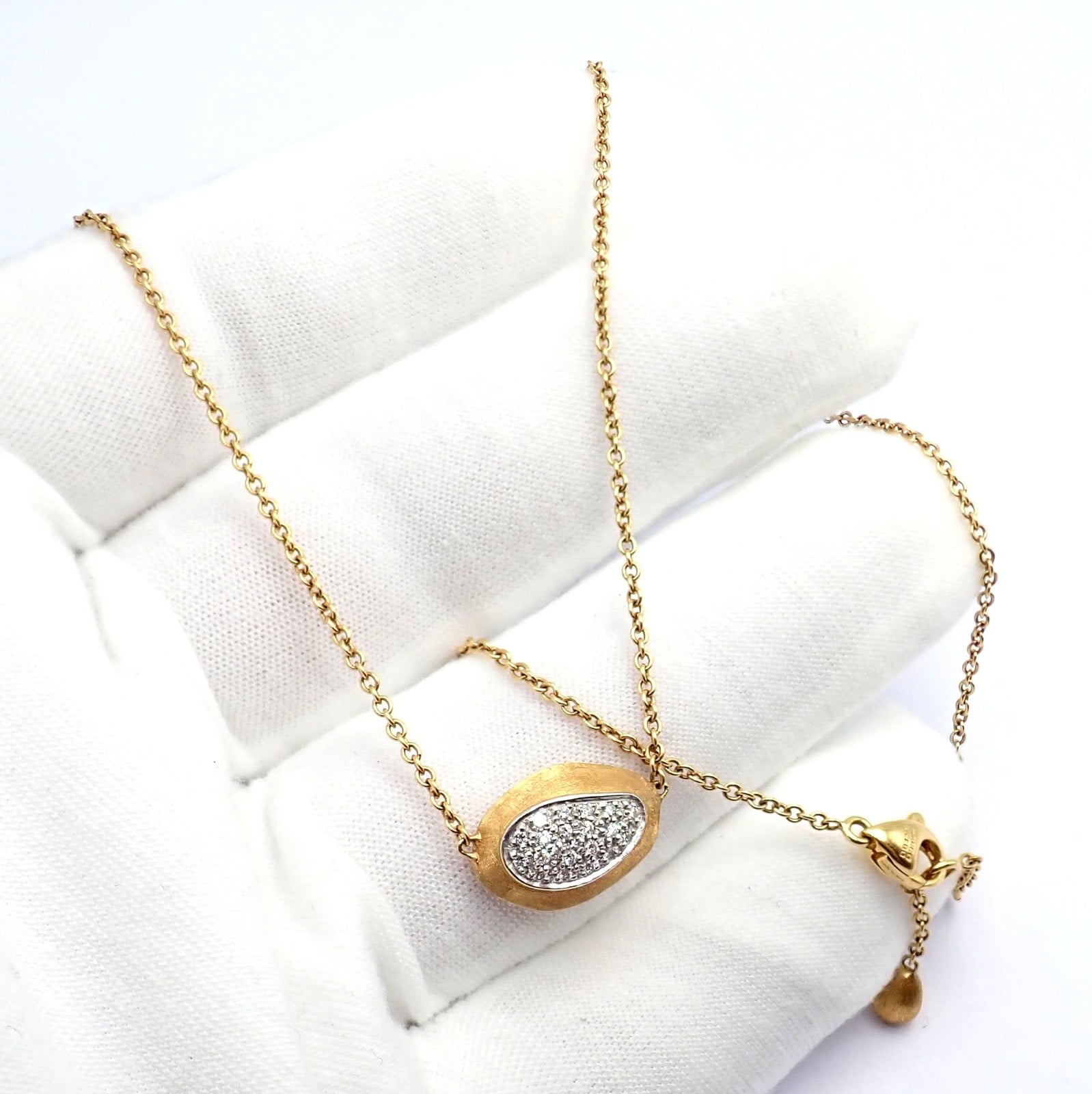 Authentic! Marco Bicego 18k Yellow Gold Siviglia Bean Pendant Necklace | Fortrove