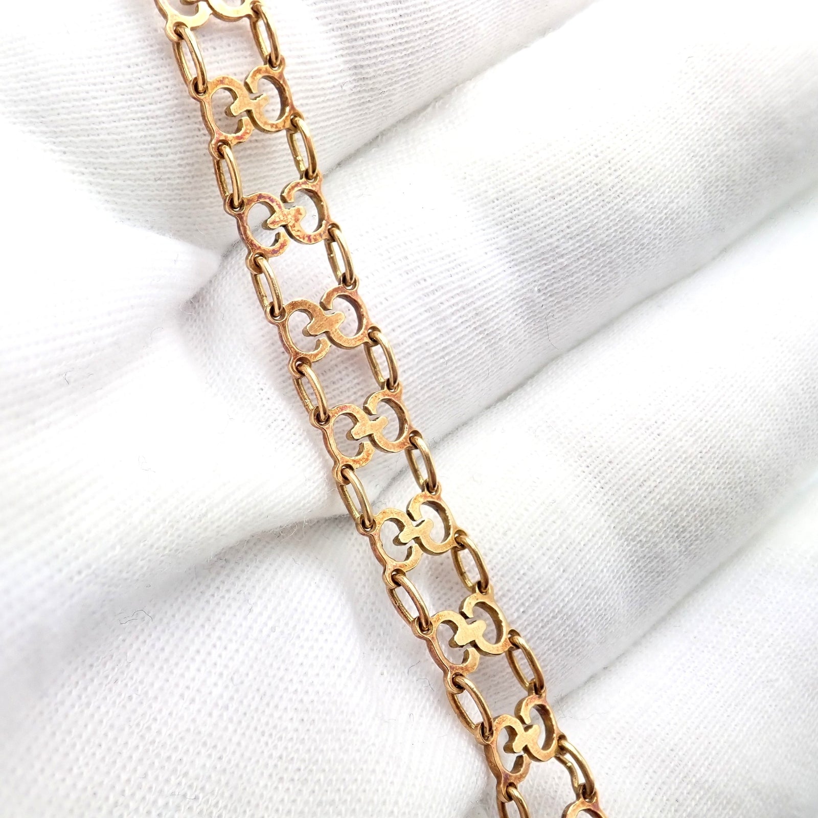 Vintage! Authentic Gucci 18k Yellow Gold Logo Bracelet | Fortrove
