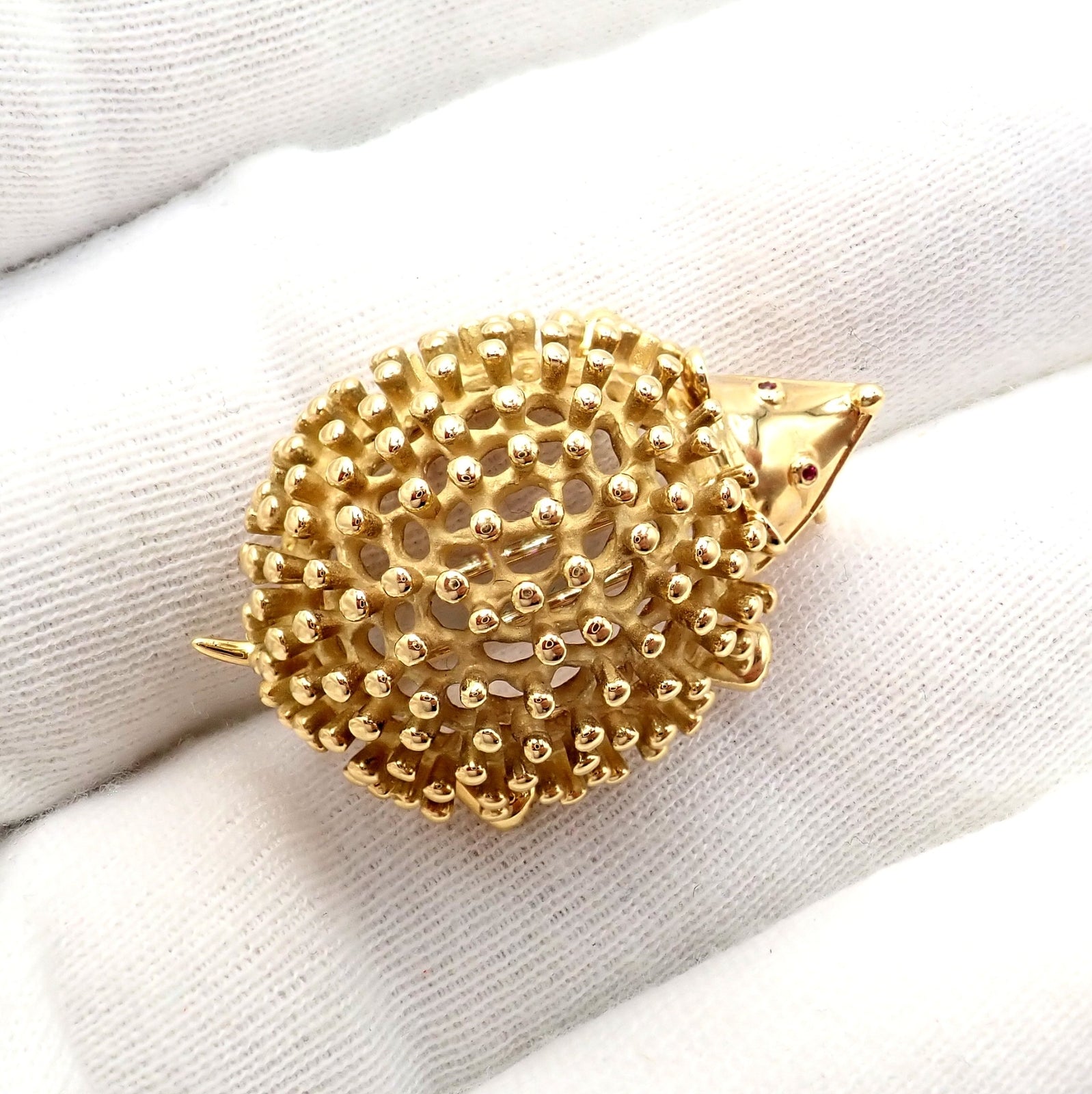 Vintage! Tiffany & Co Schlumberger 18k Yellow Gold Hedgehog Sweet Brooch Pin | Fortrove