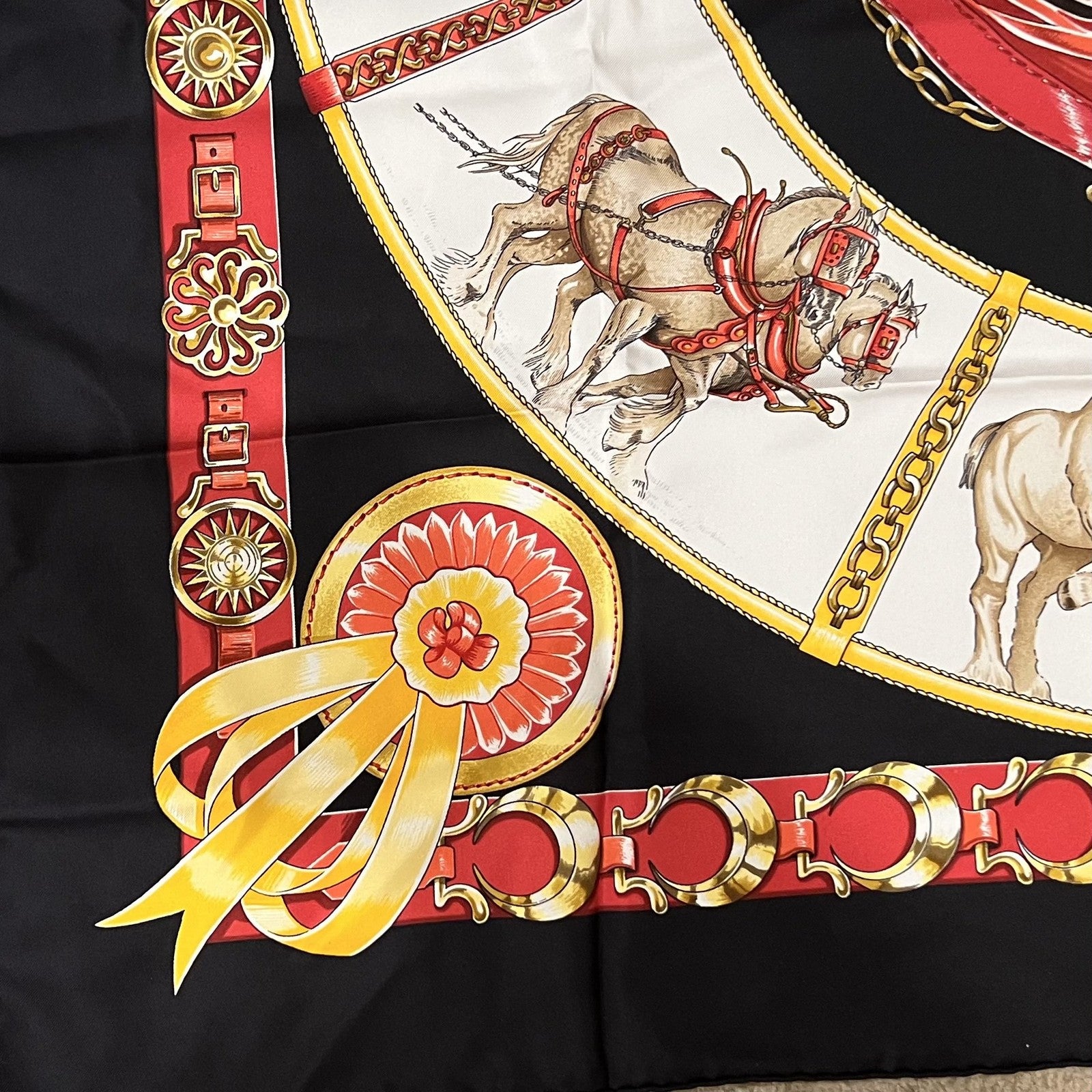 Hermes Clothing, Shoes & Accessories:Women:Women's Accessories:Scarves & Wraps Authentic Hermes Carré 90 cm Chevaux de Trait Silk Scarf