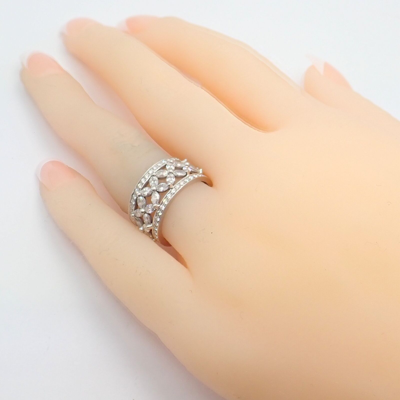 Authentic! Tiffany & Co Platinum 2.34ctw Diamond Victoria Wide Band Ring sz 5.5 | Fortrove