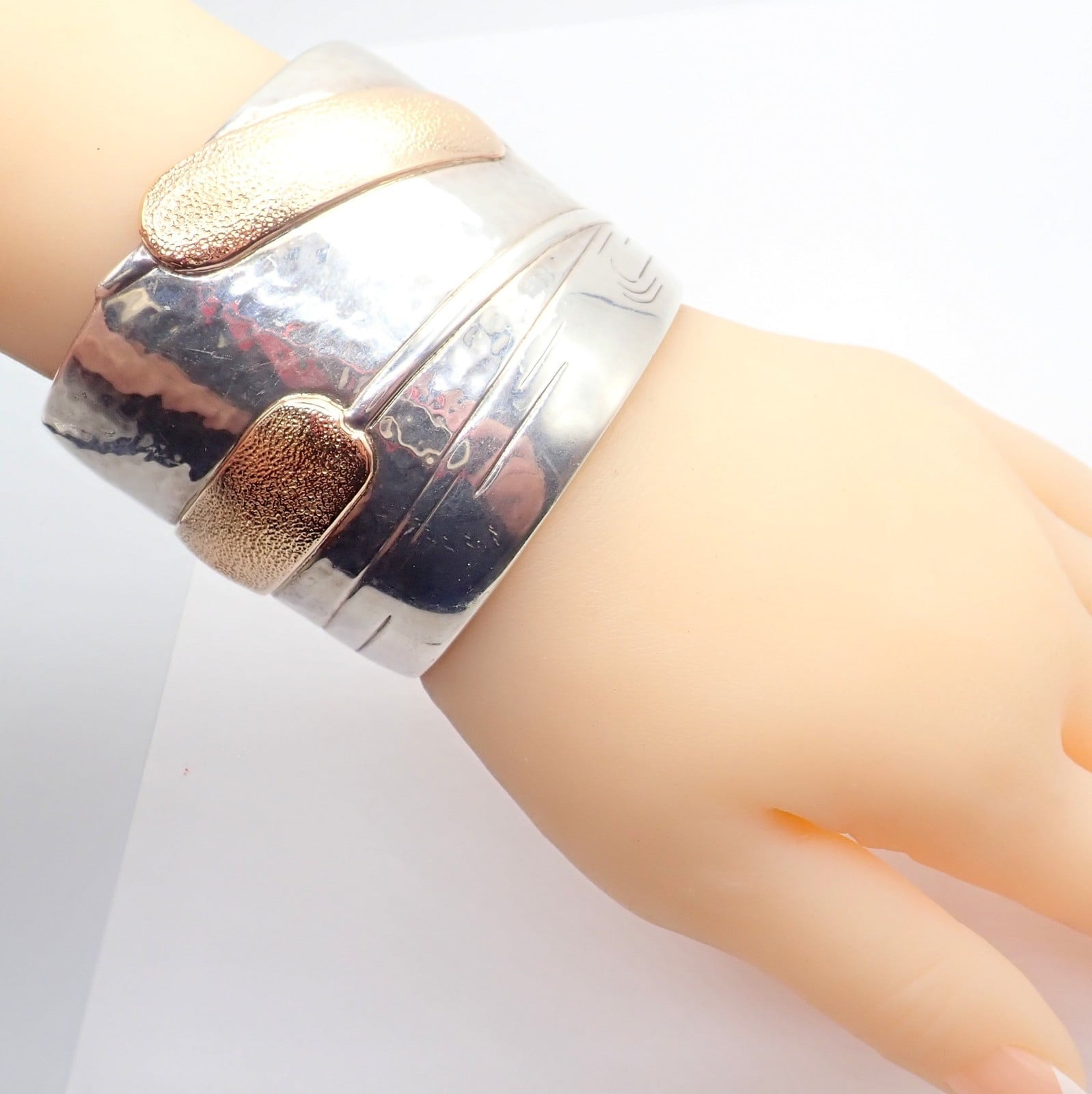 Tiffany & Co Jewelry & Watches:Fine Jewelry:Bracelets & Charms Vintage Tiffany & Co 18k Yellow Gold Silver Cattail Nature Cuff Bracelet 2001