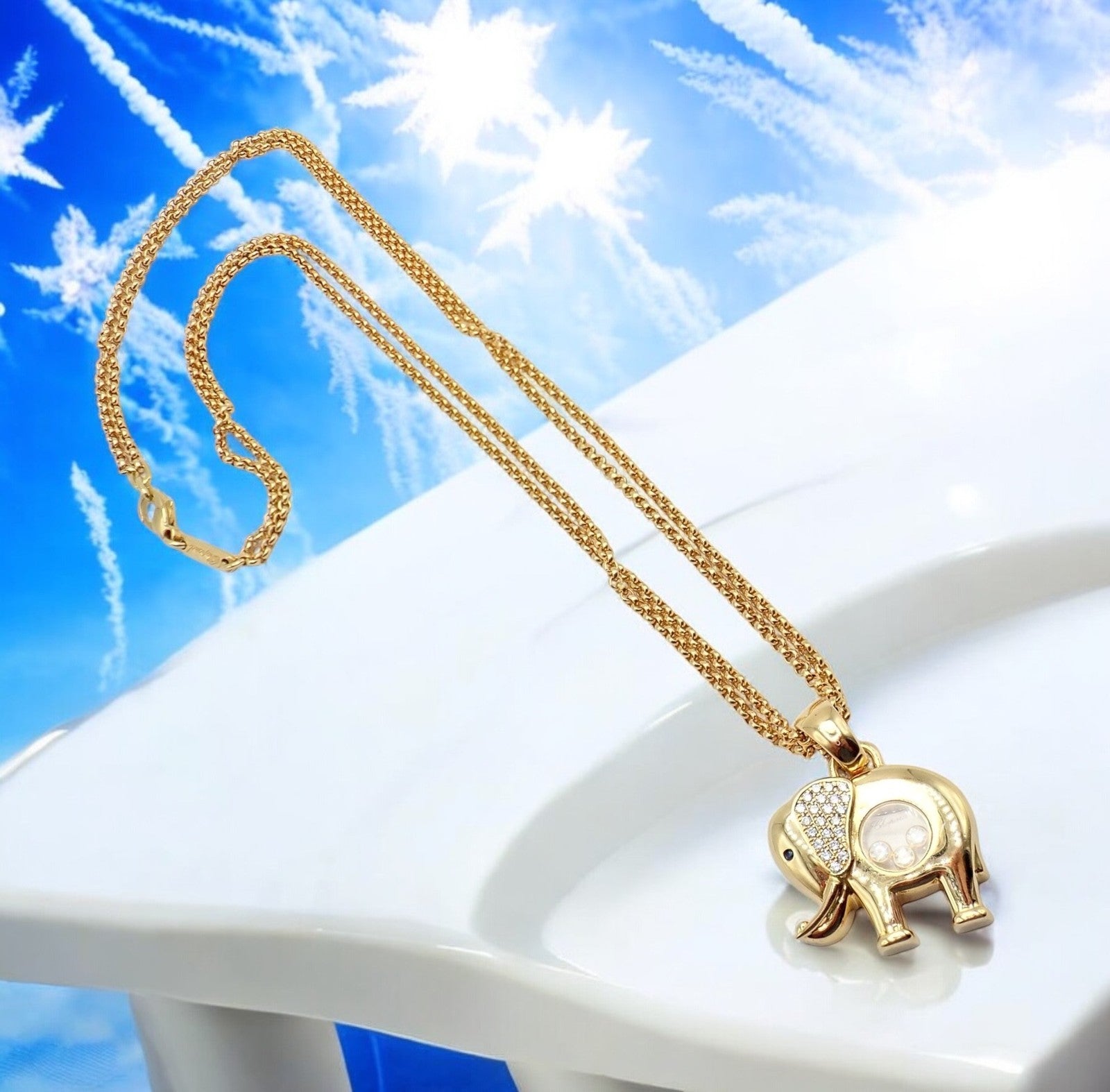 Authentic! Chopard 18k Yellow Gold Large Happy Elephant Pendant Necklace | Fortrove