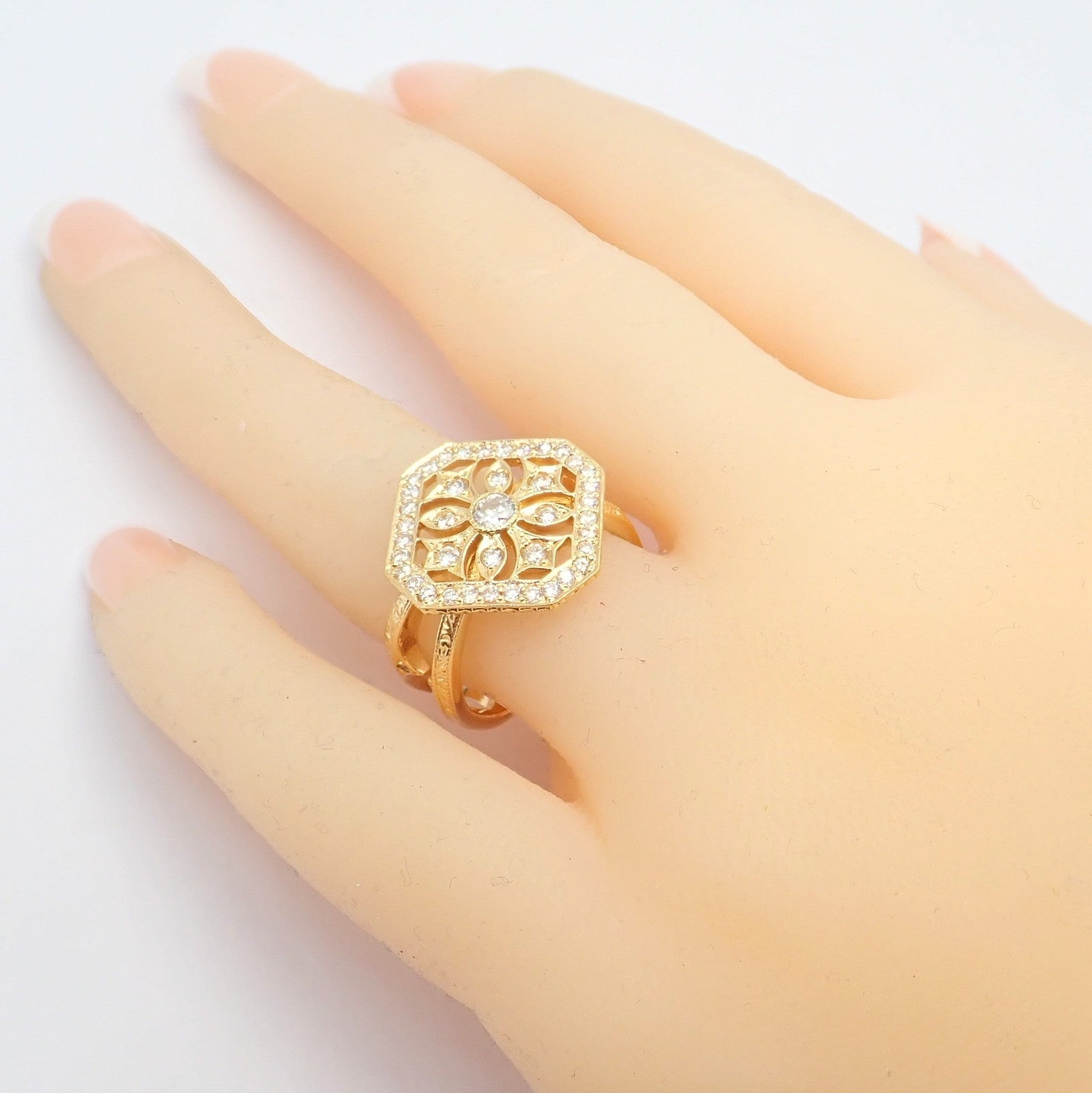 Authentic Loree Rodkin 18k Yellow Gold Diamond Gothic Cross Ring