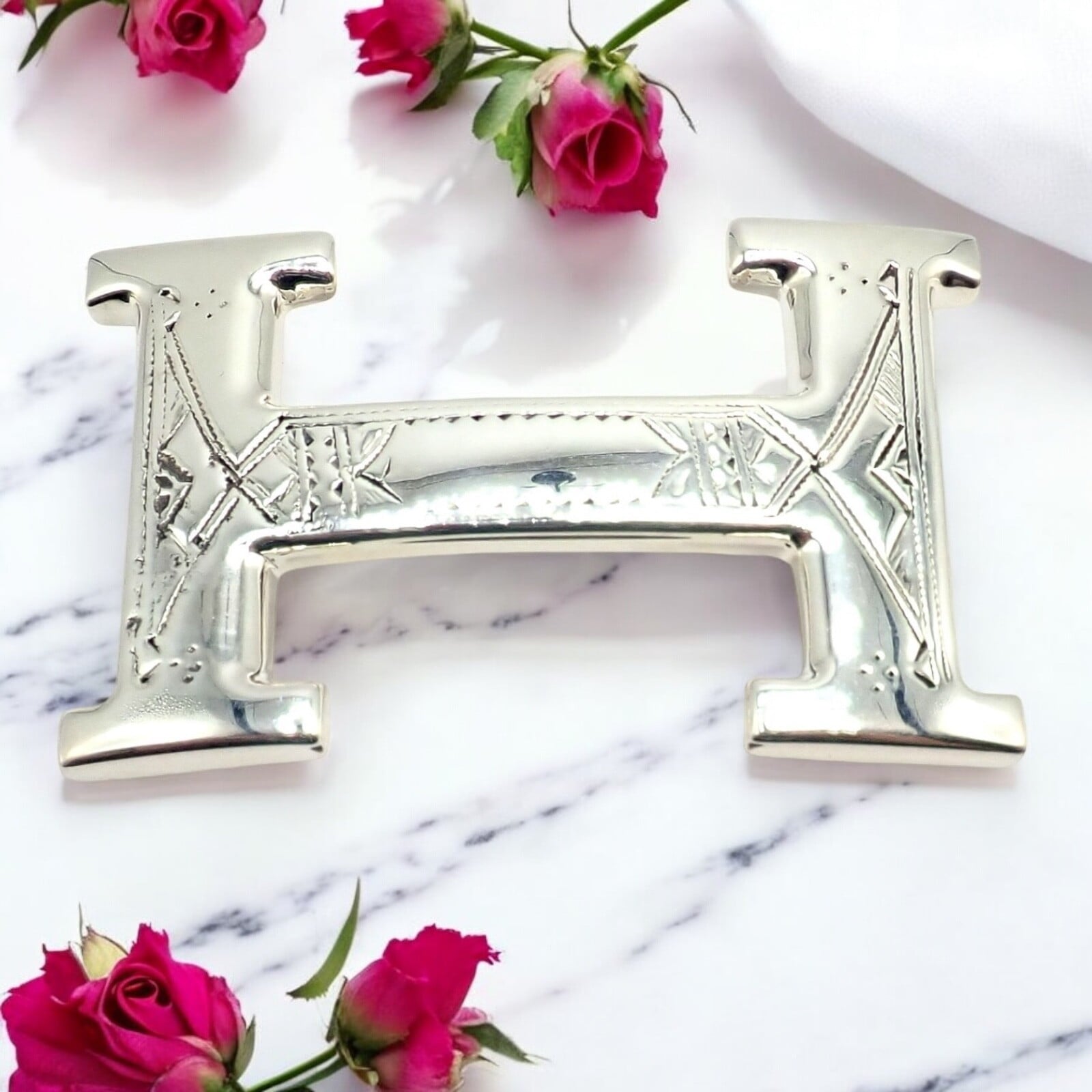 Hermes Clothing, Shoes & Accessories:Women:Women's Accessories:Belt Buckles Rare! Hermes Silver Signature Classic Large H Belt Buckle 32m