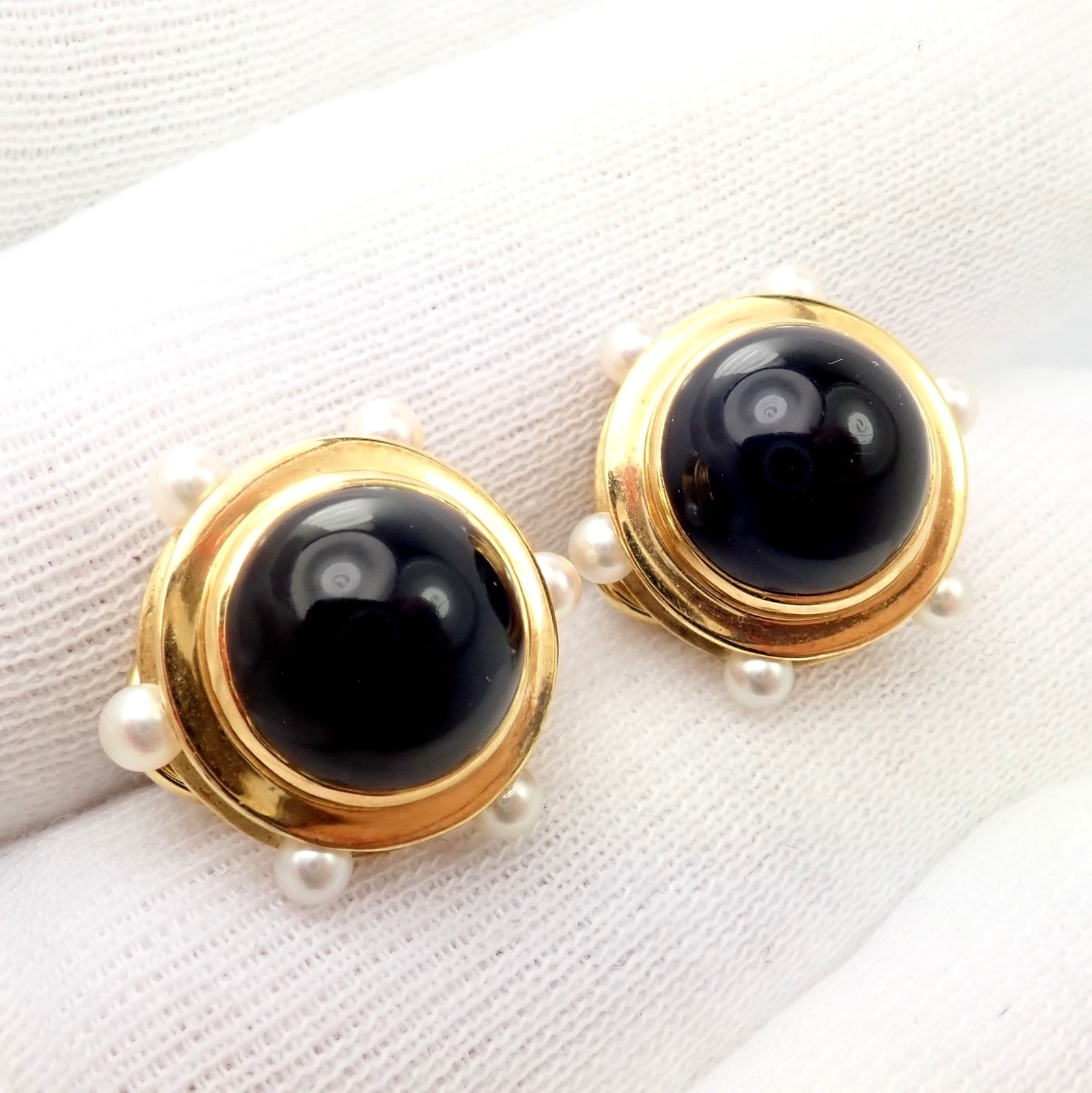 Vintage Authentic Rare Tiffany & Co. 18k Yellow Gold Pearl Onyx Earrings | Fortrove
