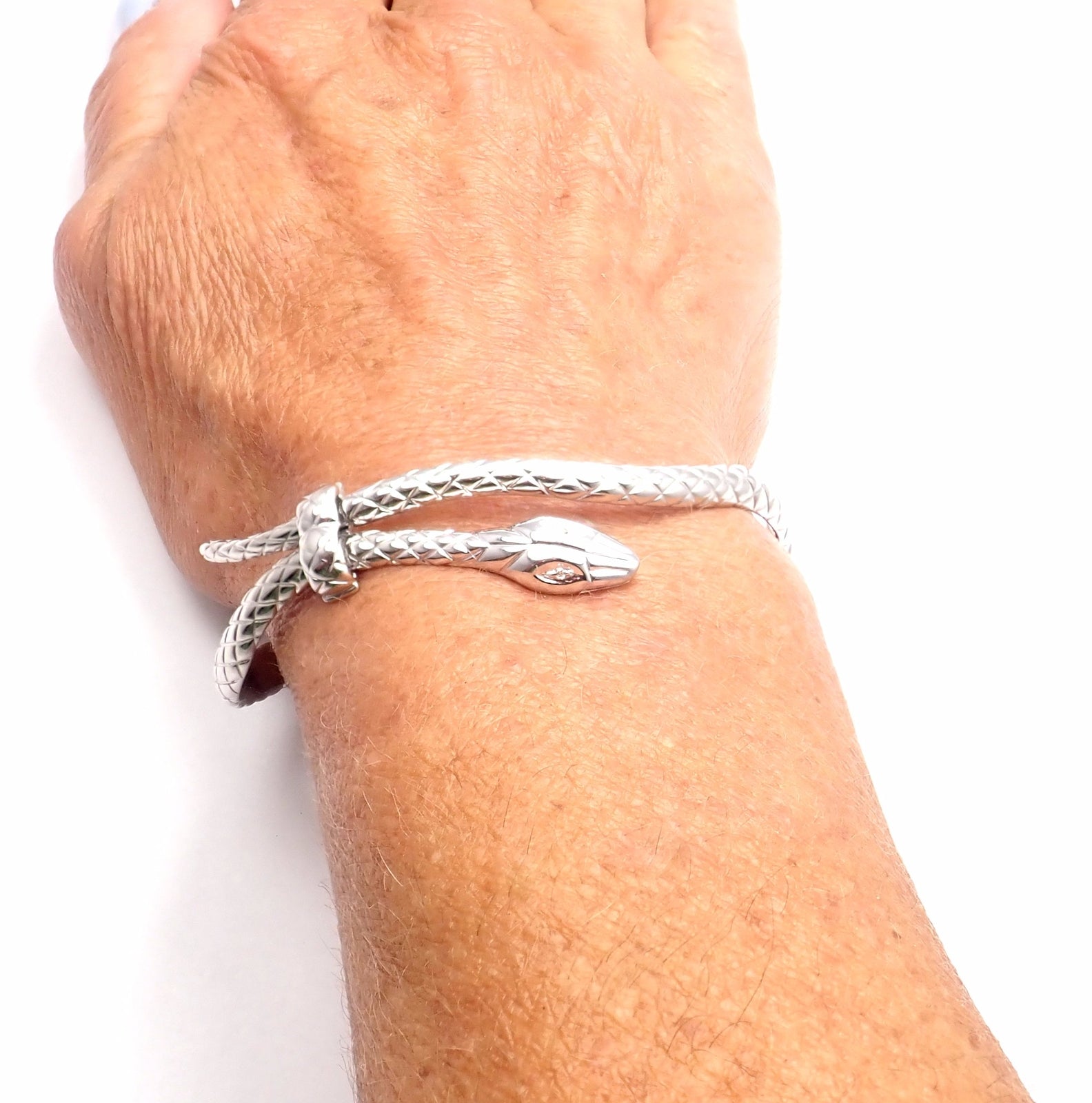 Rare! Authentic Tom Ford 18k White Gold Diamond Snake Bangle Bracelet | Fortrove