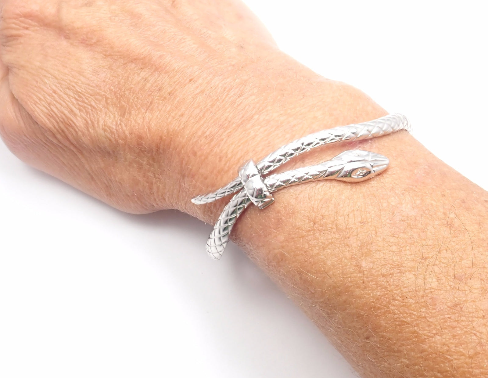 Rare! Authentic Tom Ford 18k White Gold Diamond Snake Bangle Bracelet | Fortrove