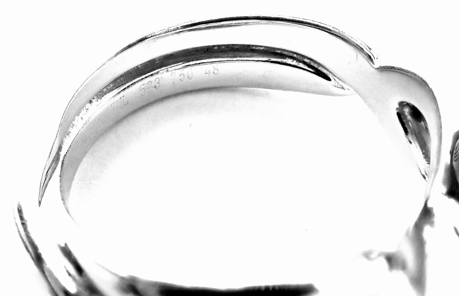 Authentic! Chanel Camellia Flower 18k White Gold Aquamarine Sapphire Ring | Fortrove