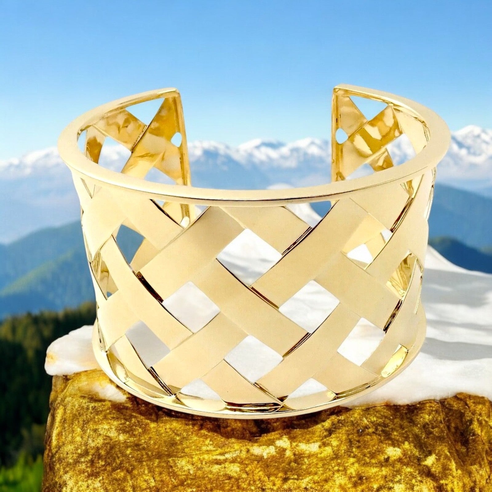 Authentic Verdura 18k Yellow Gold Criss Cross Wide Cuff Bracelet | Fortrove