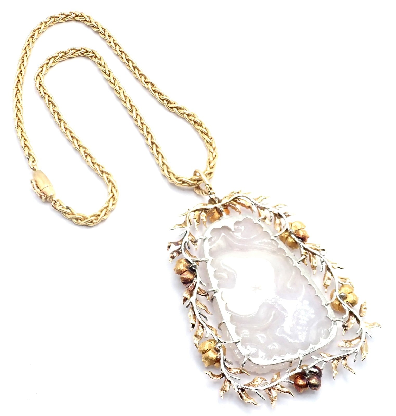 Authentic! Vintage Buccellati 18k Yellow Gold Lavender Jade Pendant Necklace | Fortrove