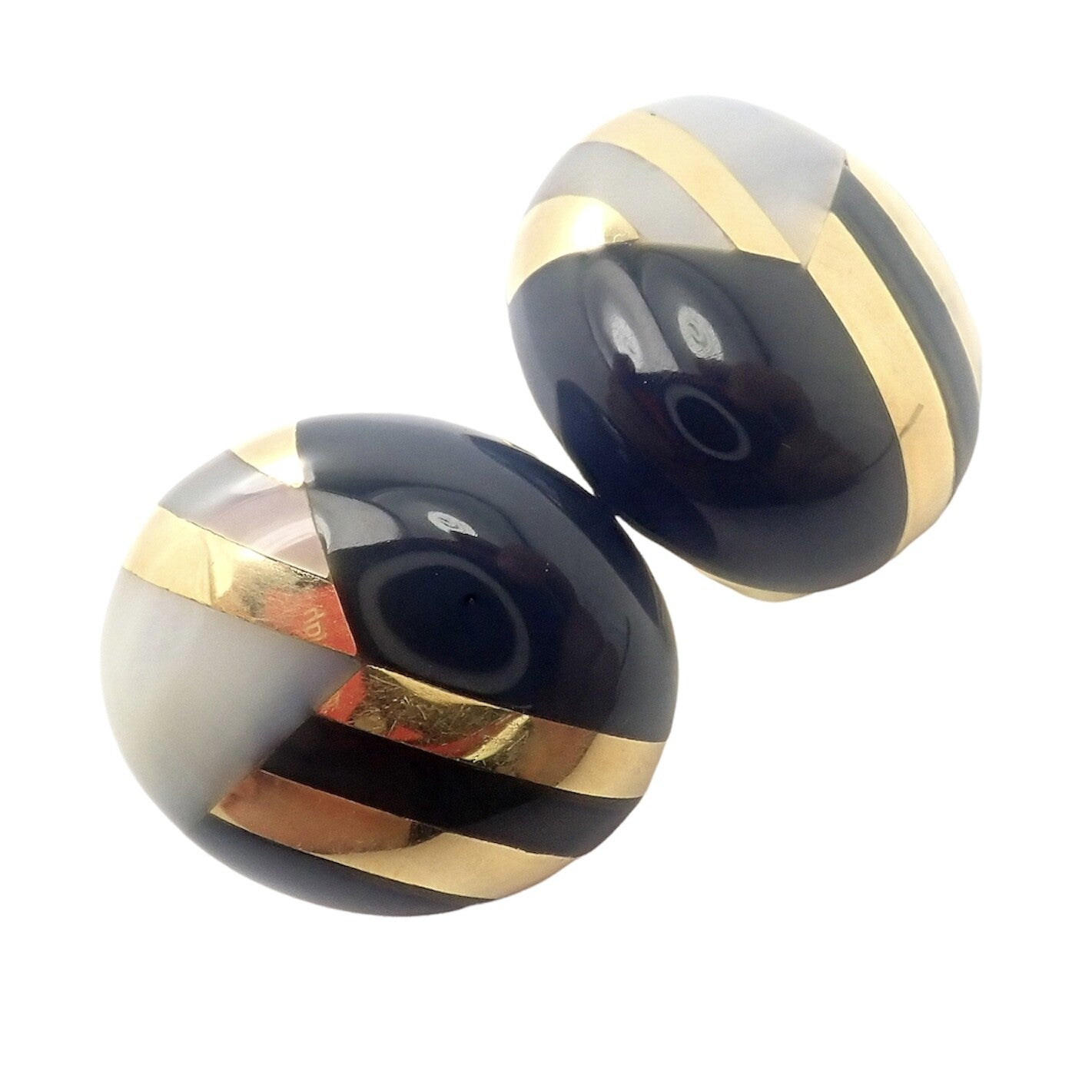 Rare! Tiffany & Co Cummings 18k Yellow Gold Mother of Pearl Black Jade Earrings | Fortrove