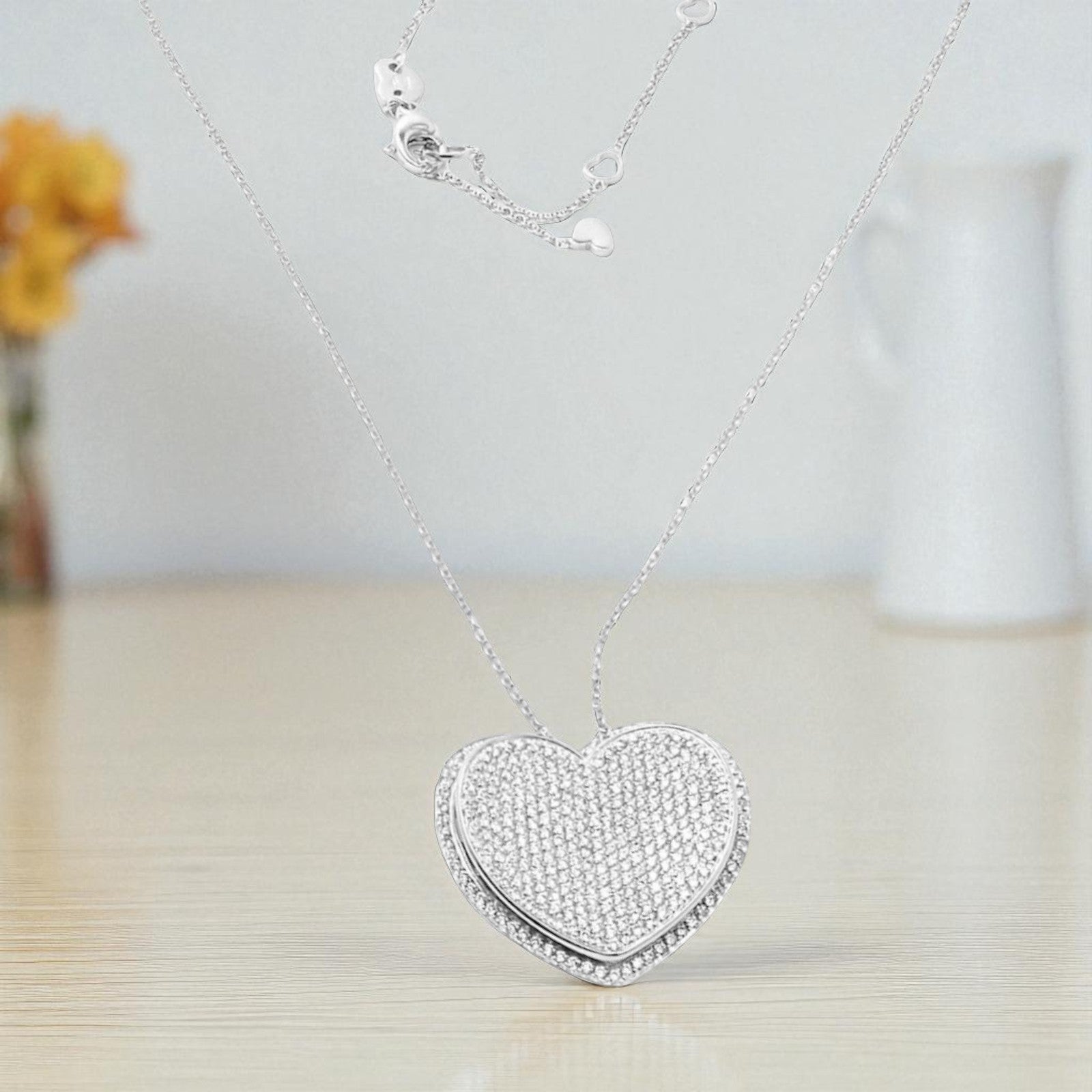 New! Authentic Pasquale Bruni 18k White Gold 2.02ct Pave Diamond Heart Necklace | Fortrove