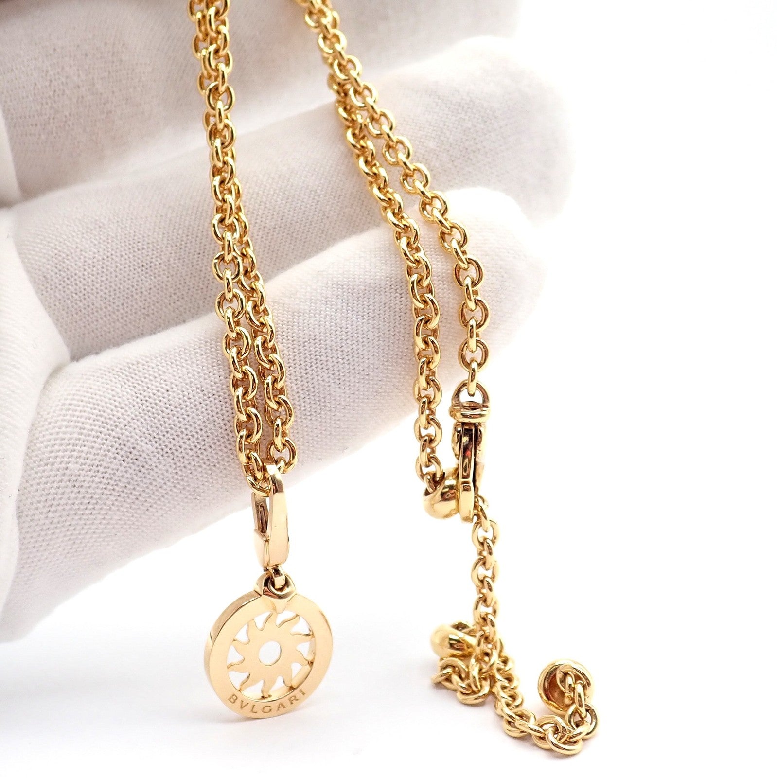 Authentic! Bvlgari Bulgari 18k Yellow Gold 19.5" Tondo Sun Pendant Necklace | Fortrove