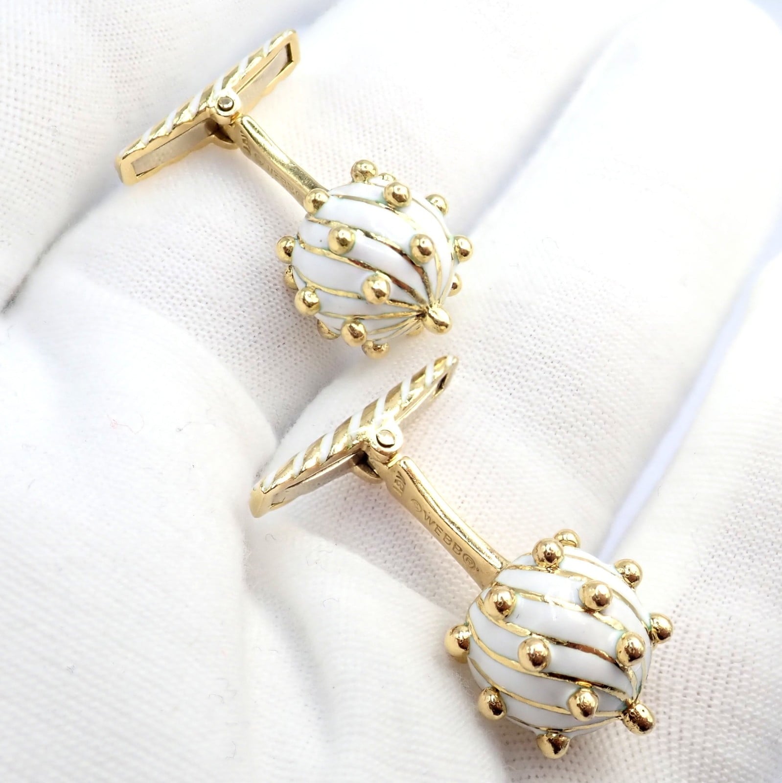Vintage! David Webb 18k Yellow Gold White Enamel Ball Spike Cufflinks | Fortrove