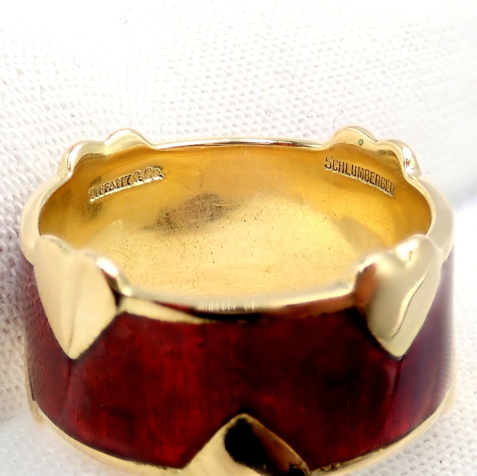 Tiffany & Co Schlumberger 18k Yellow Gold Red Enamel Heart Band Ring sz 6 | Fortrove