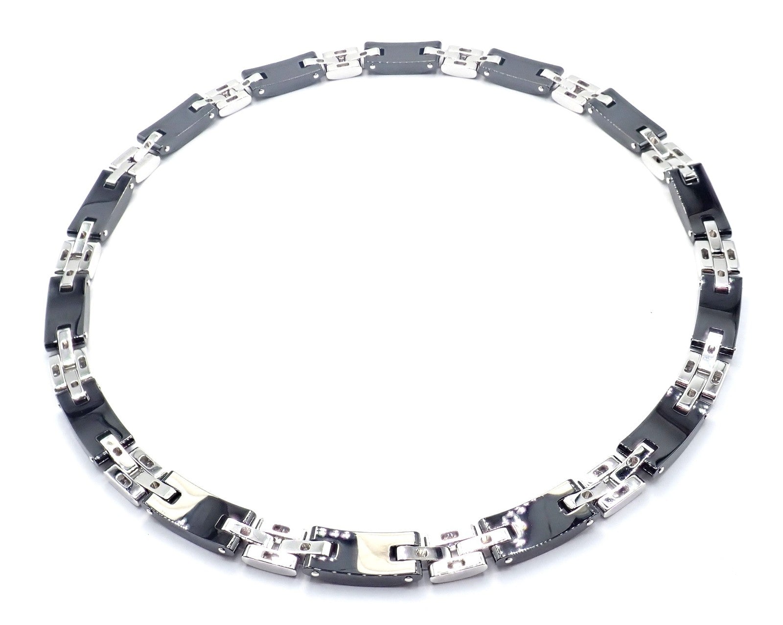 Authentic! Cartier Maillon Panthere 18K White Gold Diamond Ceramic Link Necklace | Fortrove