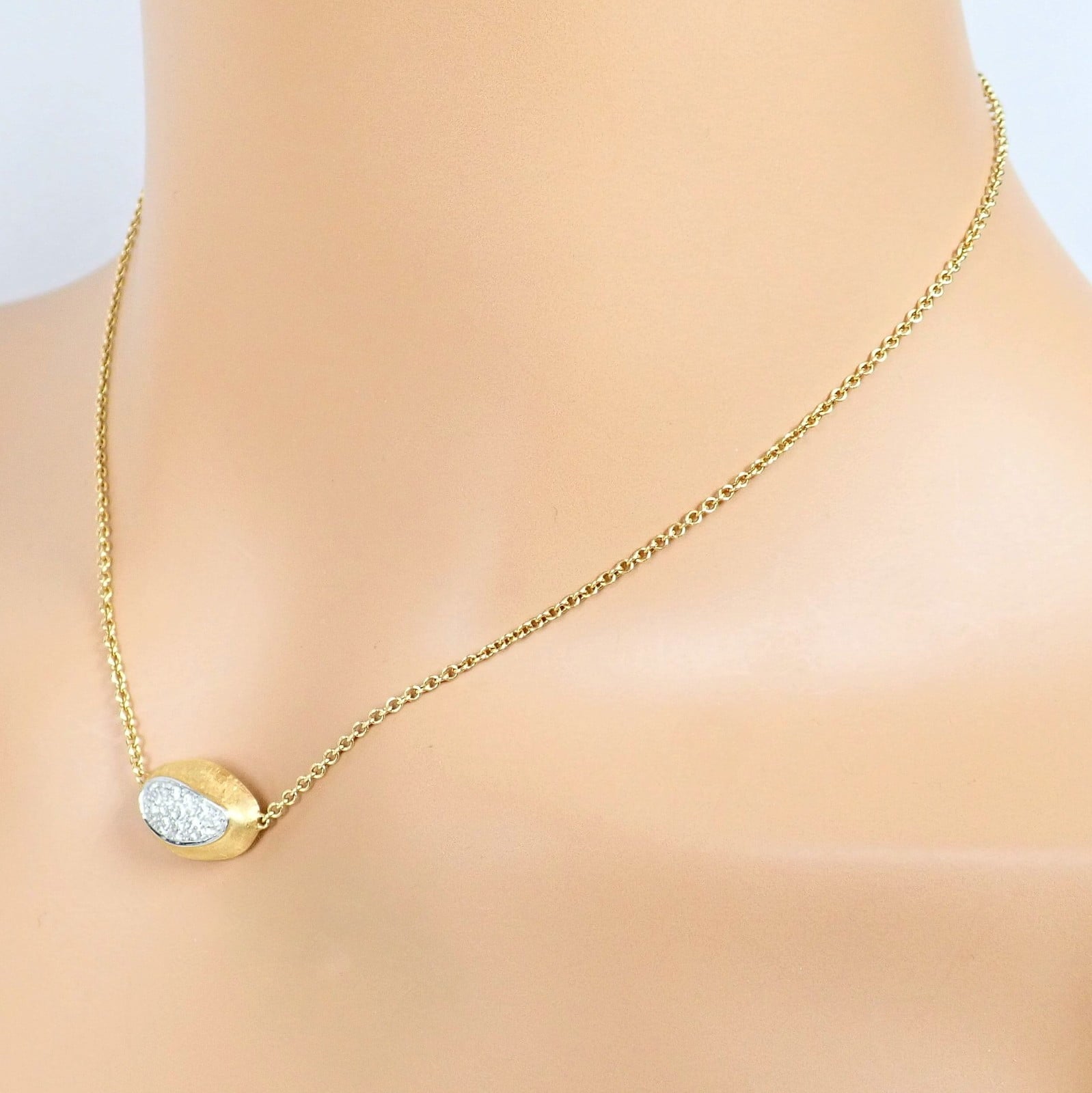 Authentic! Marco Bicego 18k Yellow Gold Siviglia Bean Pendant Necklace | Fortrove